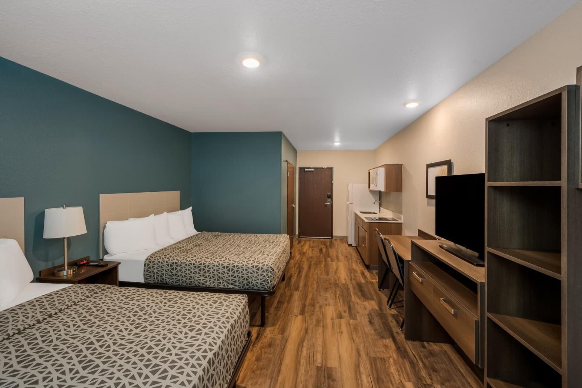 WoodSpring Suites West Palm Beach gallery photo in West Palm Beach, FL — image 33