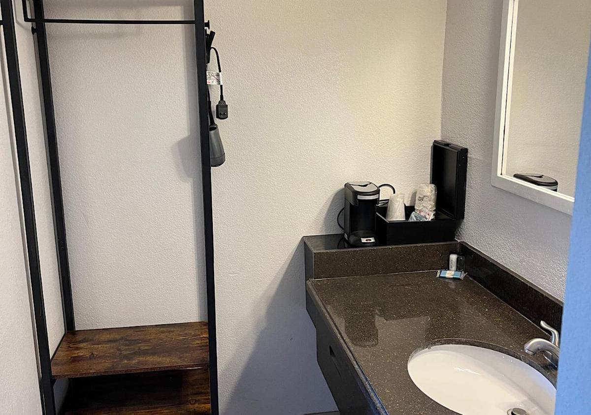 Ballparks Inn property views in Branson, MO — gallery photo 3