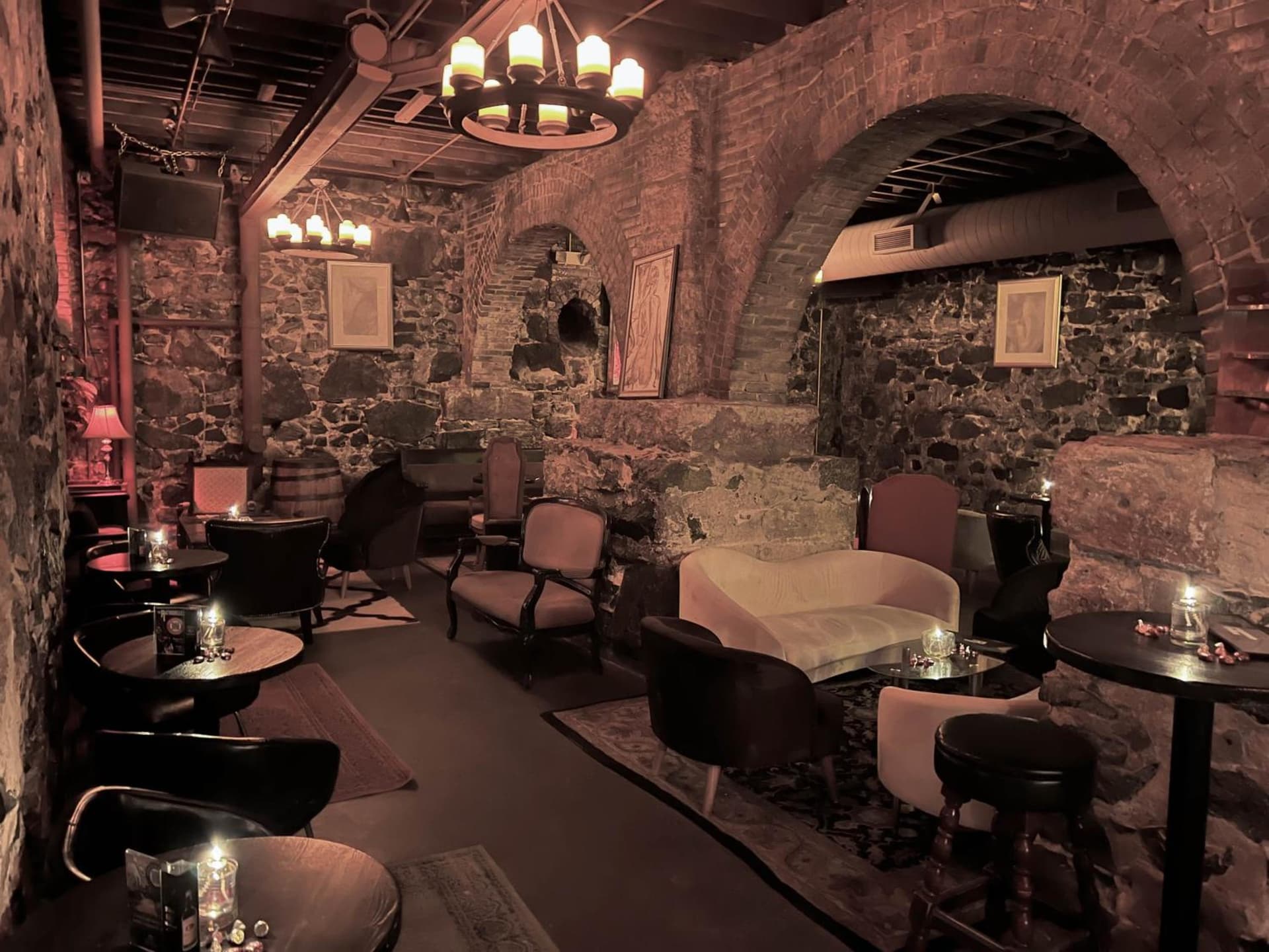 The Oliver Inn gallery photo in Duluth, MN — image 15