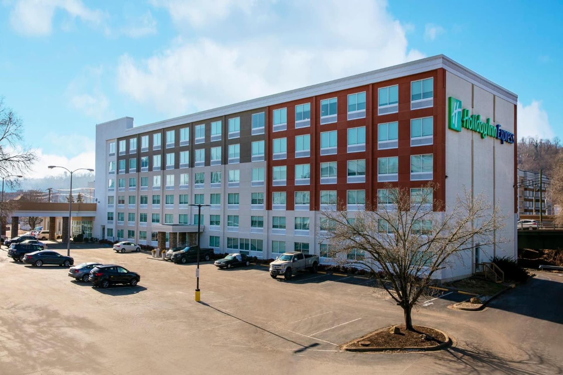 Holiday Inn Express Charleston-Civic Center by IHG — hotel in Charleston, West Virginia