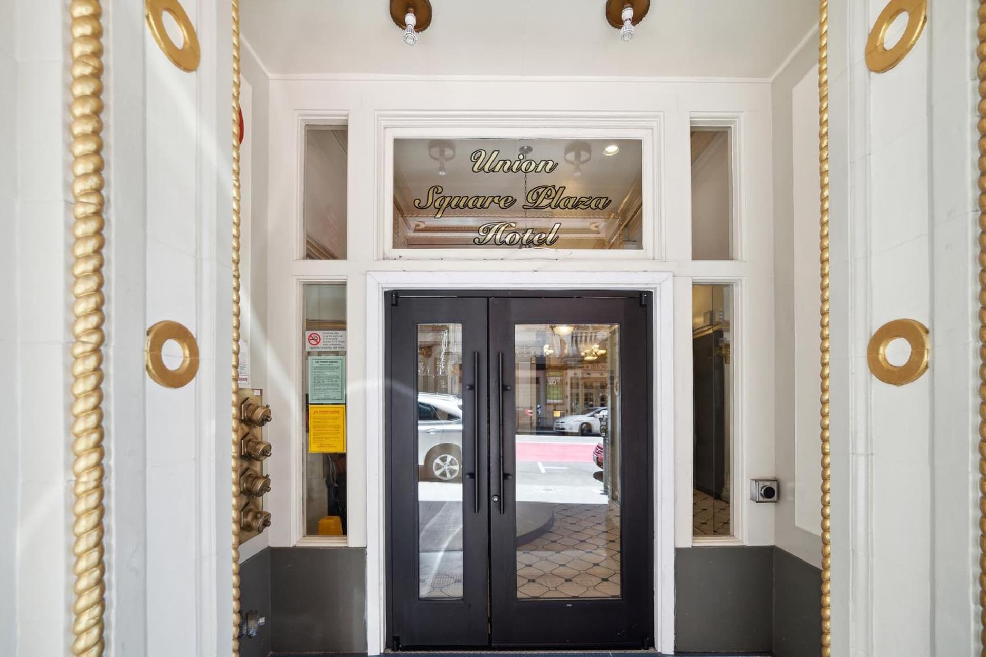 Union Square Plaza Hotel interior in San Francisco, CA — gallery photo 2