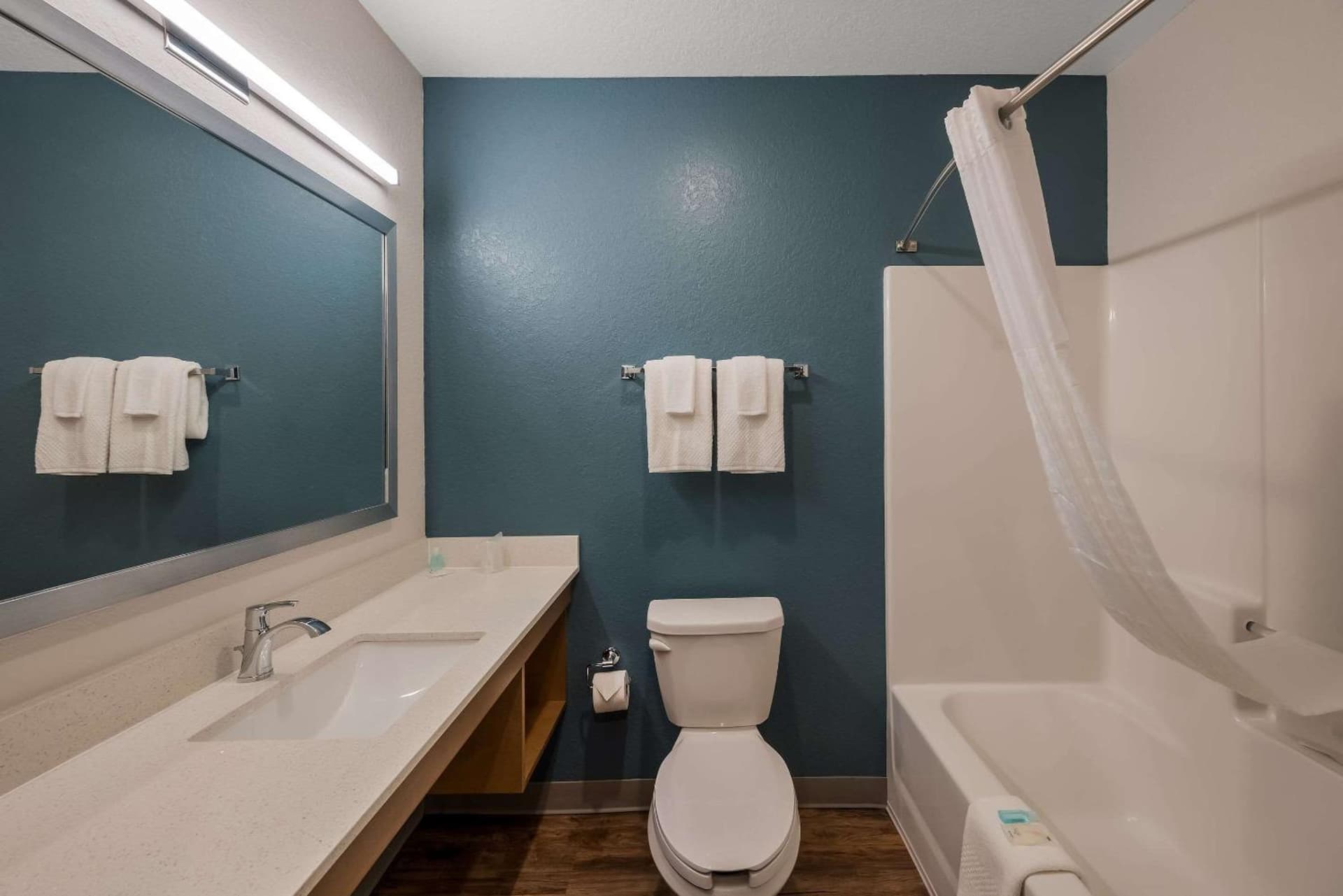 WoodSpring Suites West Palm Beach gallery photo in West Palm Beach, FL — image 9