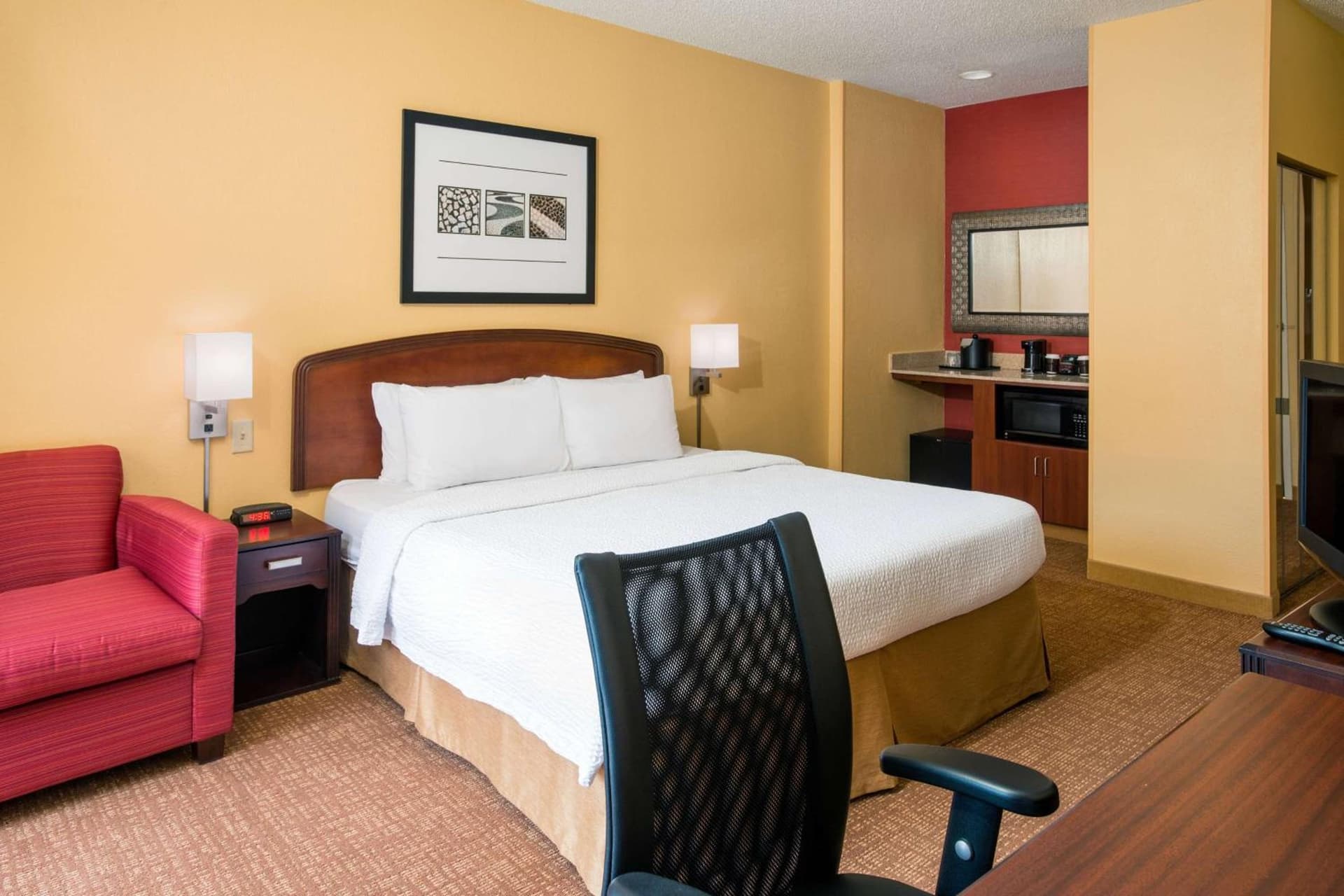 Best Western Plus Elgin - Chicago gallery photo in Elgin, IL — image 12