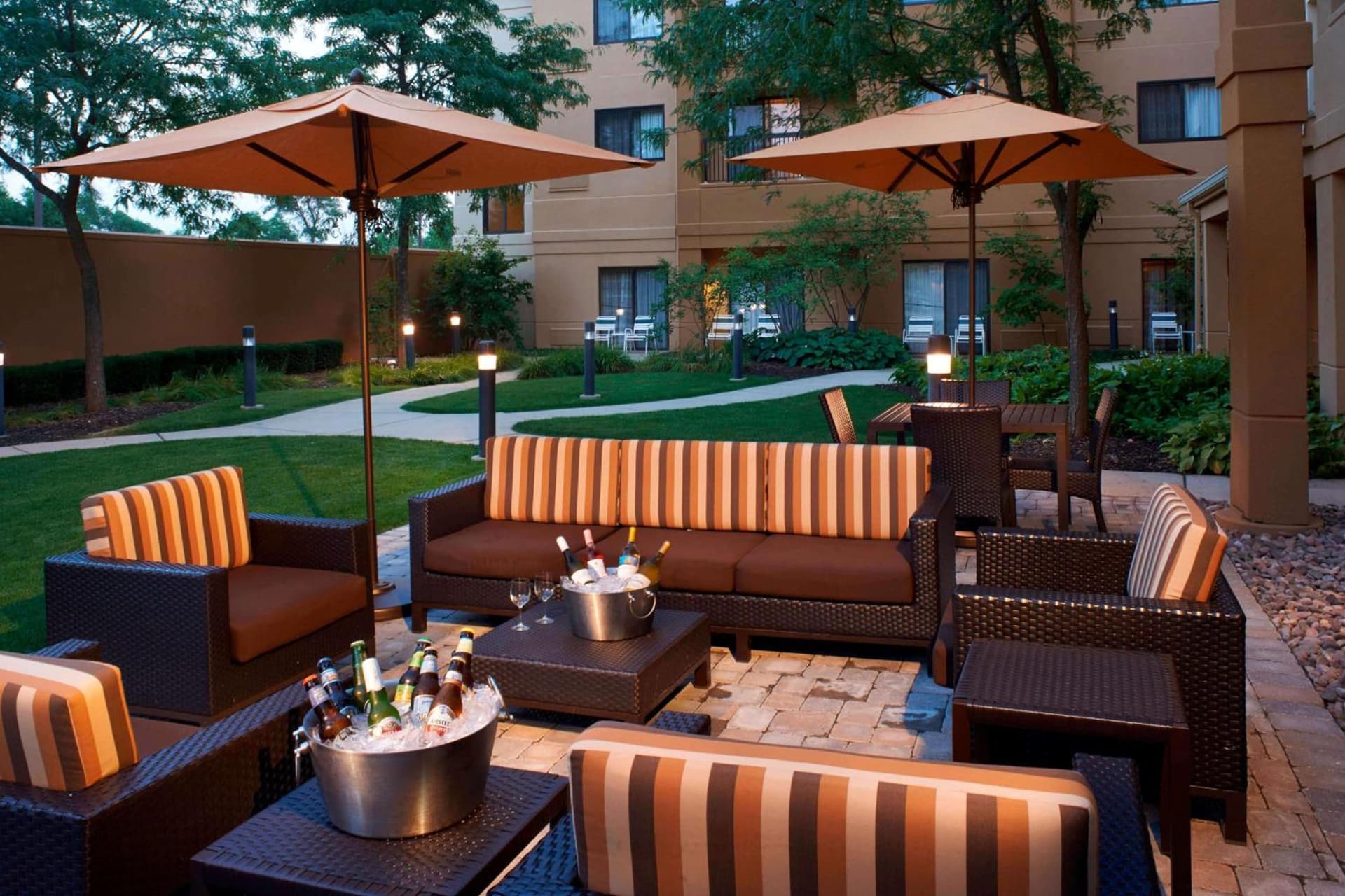 Best Western Plus Elgin - Chicago gallery photo in Elgin, IL — image 11