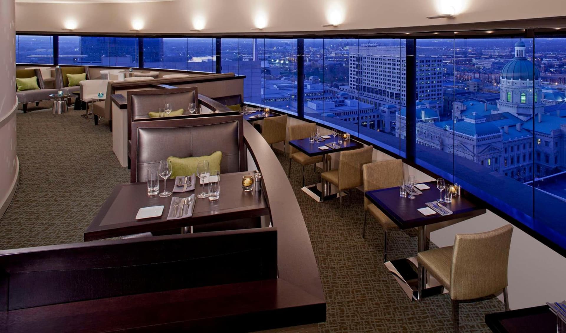 Hyatt Regency Indianapolis property views in Indianapolis, IN — gallery photo 3