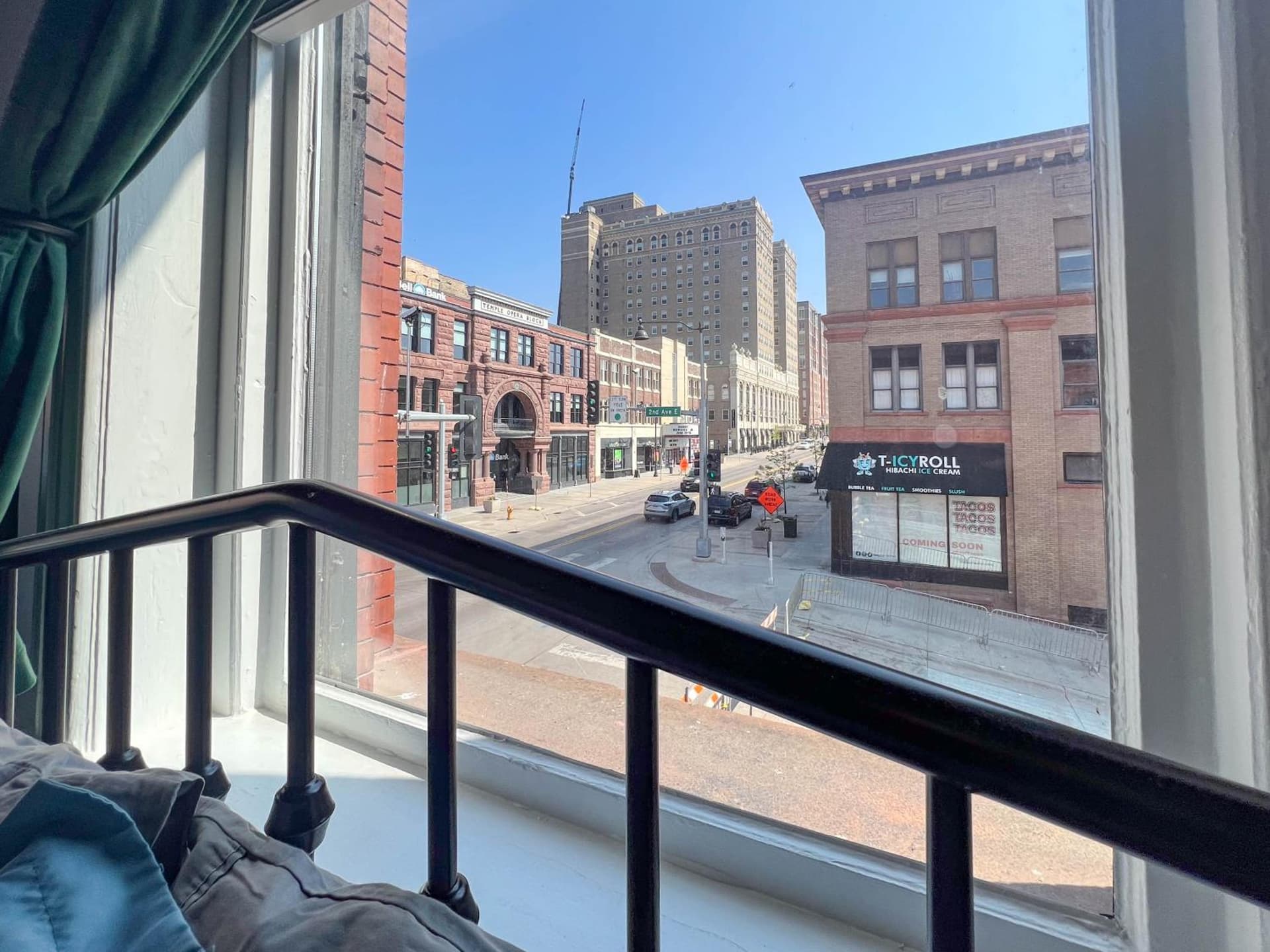 The Oliver Inn property views in Duluth, MN — gallery photo 3