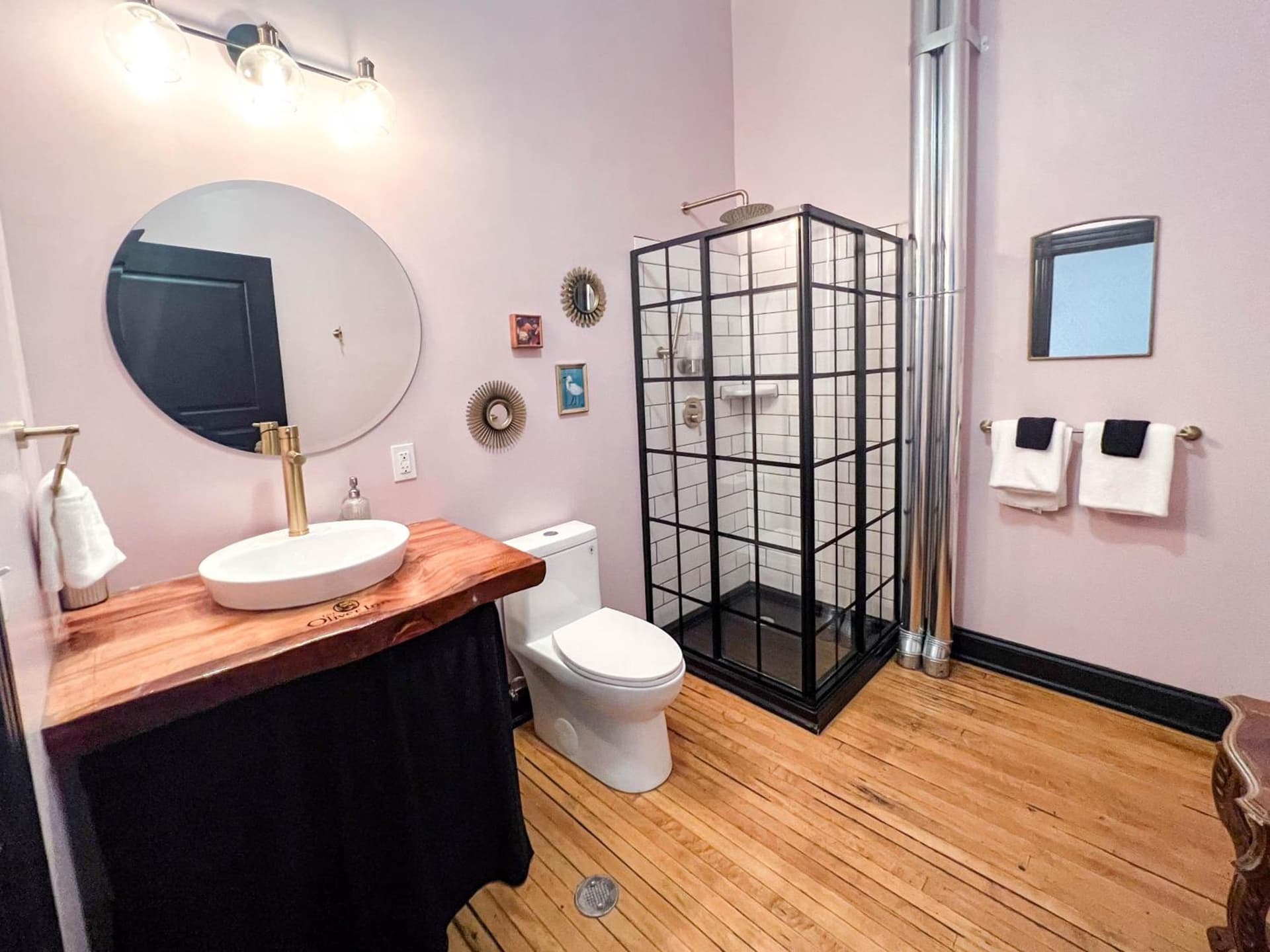 The Oliver Inn gallery photo in Duluth, MN — image 87