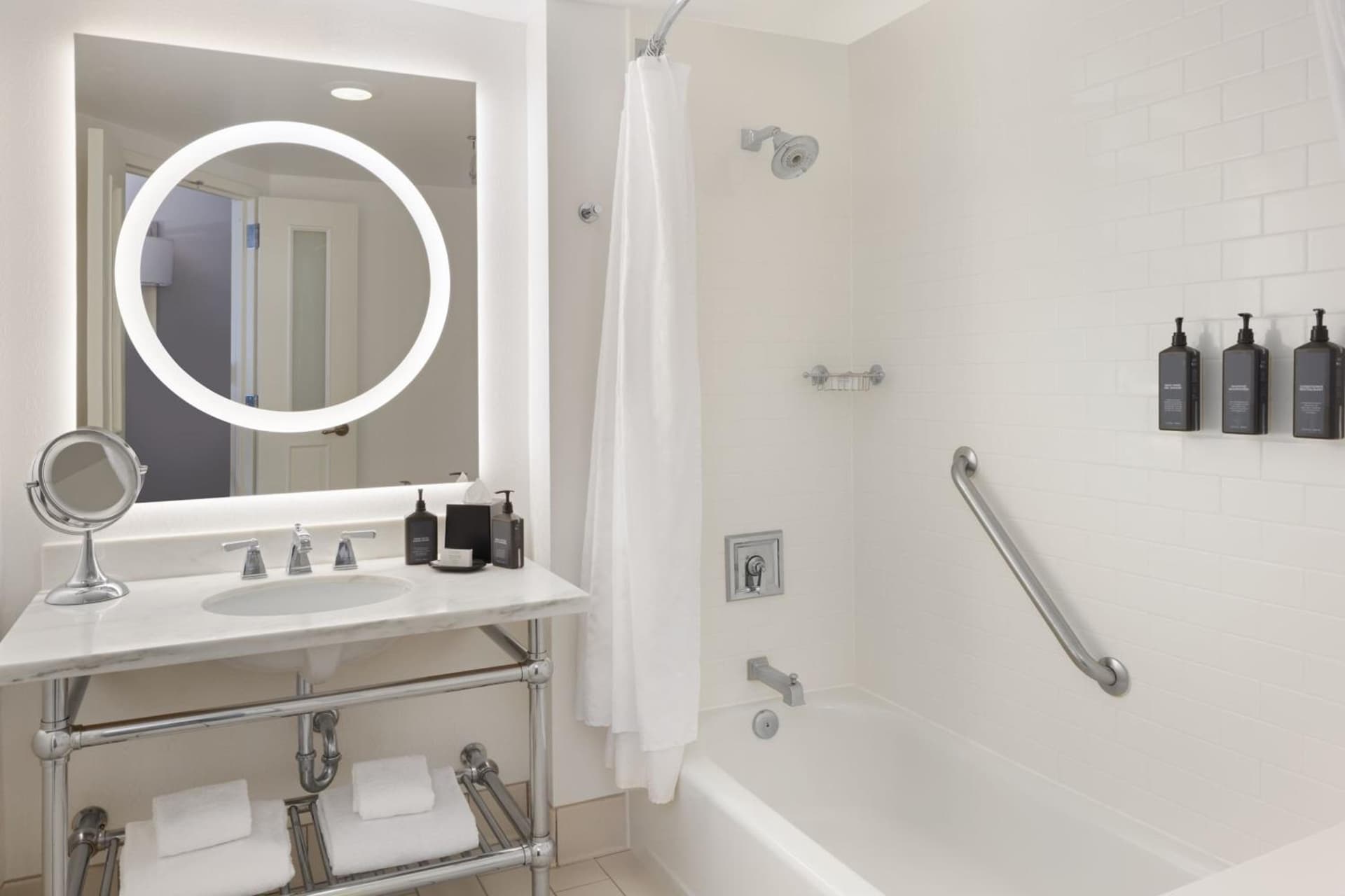 Sheraton Jacksonville Hotel gallery photo in Jacksonville, FL — image 49