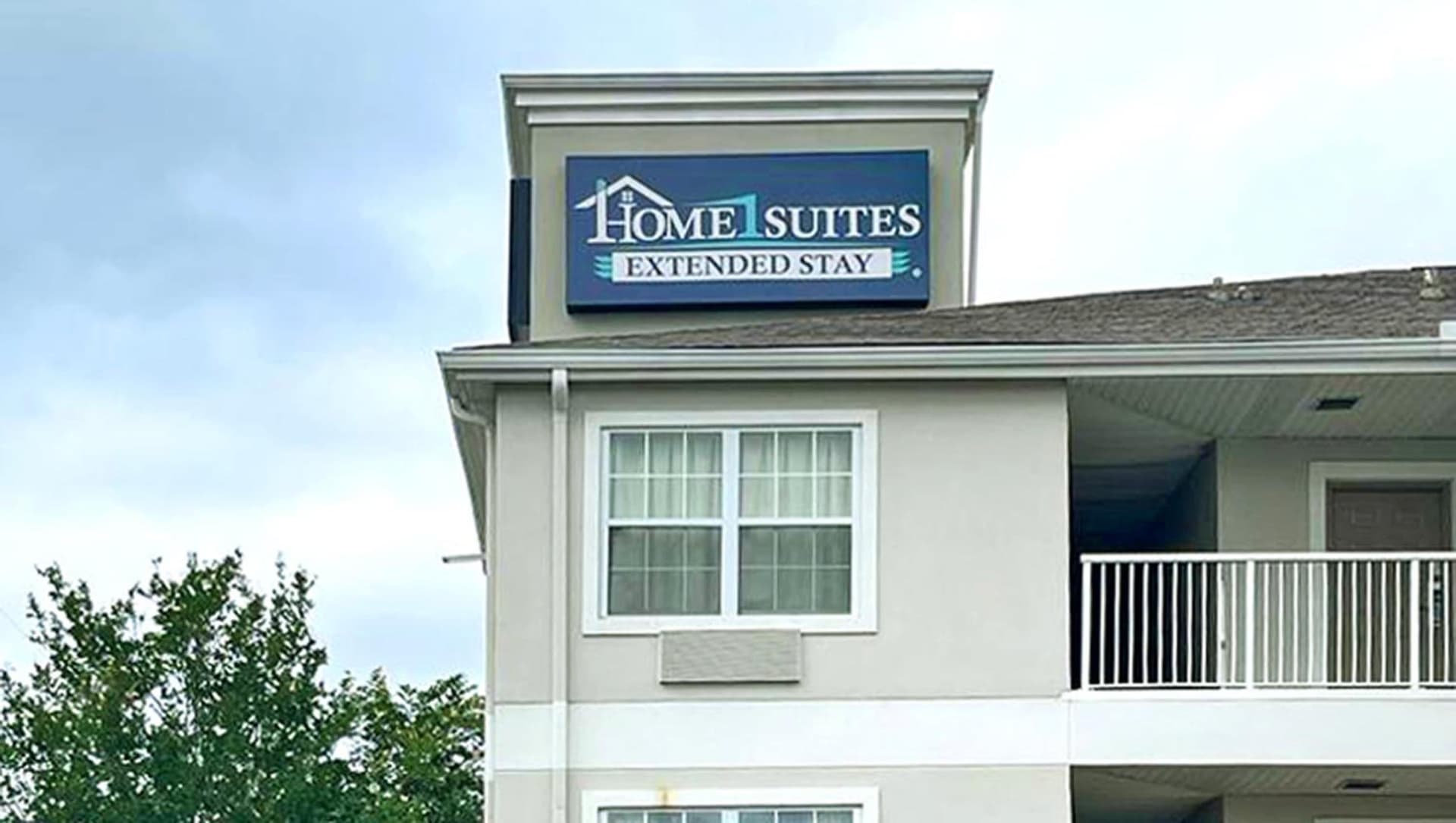 Home 1 Suites Extended Stay gallery photo in Montgomery, AL — image 16