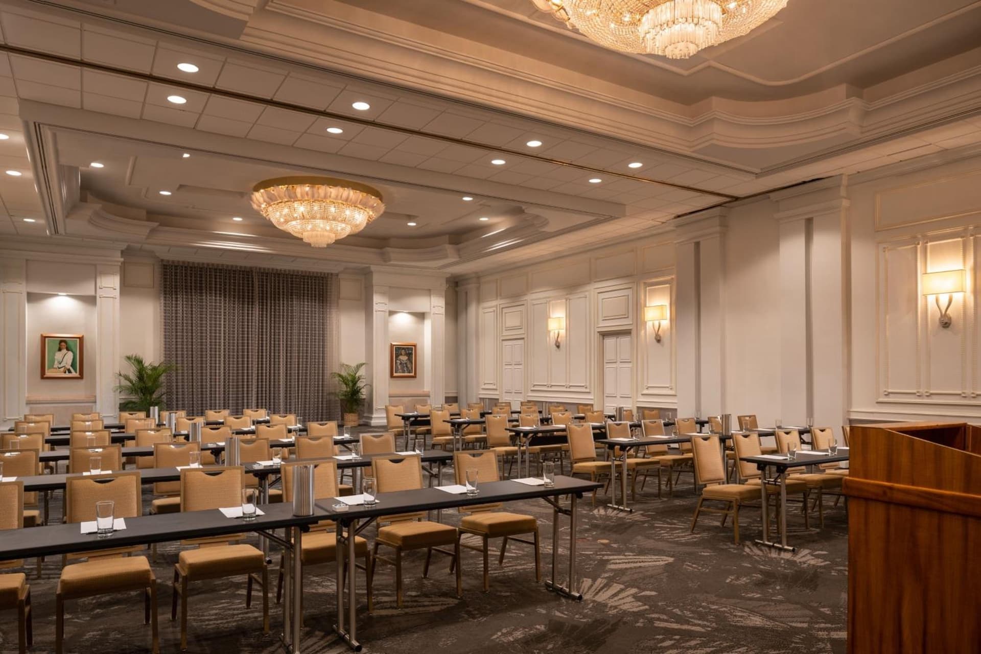 The Royal Hawaiian, A Luxury Collection Resort, Waikiki gallery photo in Honolulu, HI — image 166