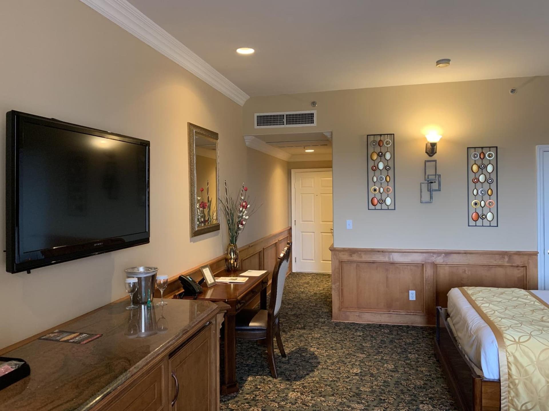 Inn at Churon Winery property views in Temecula, CA — gallery photo 3
