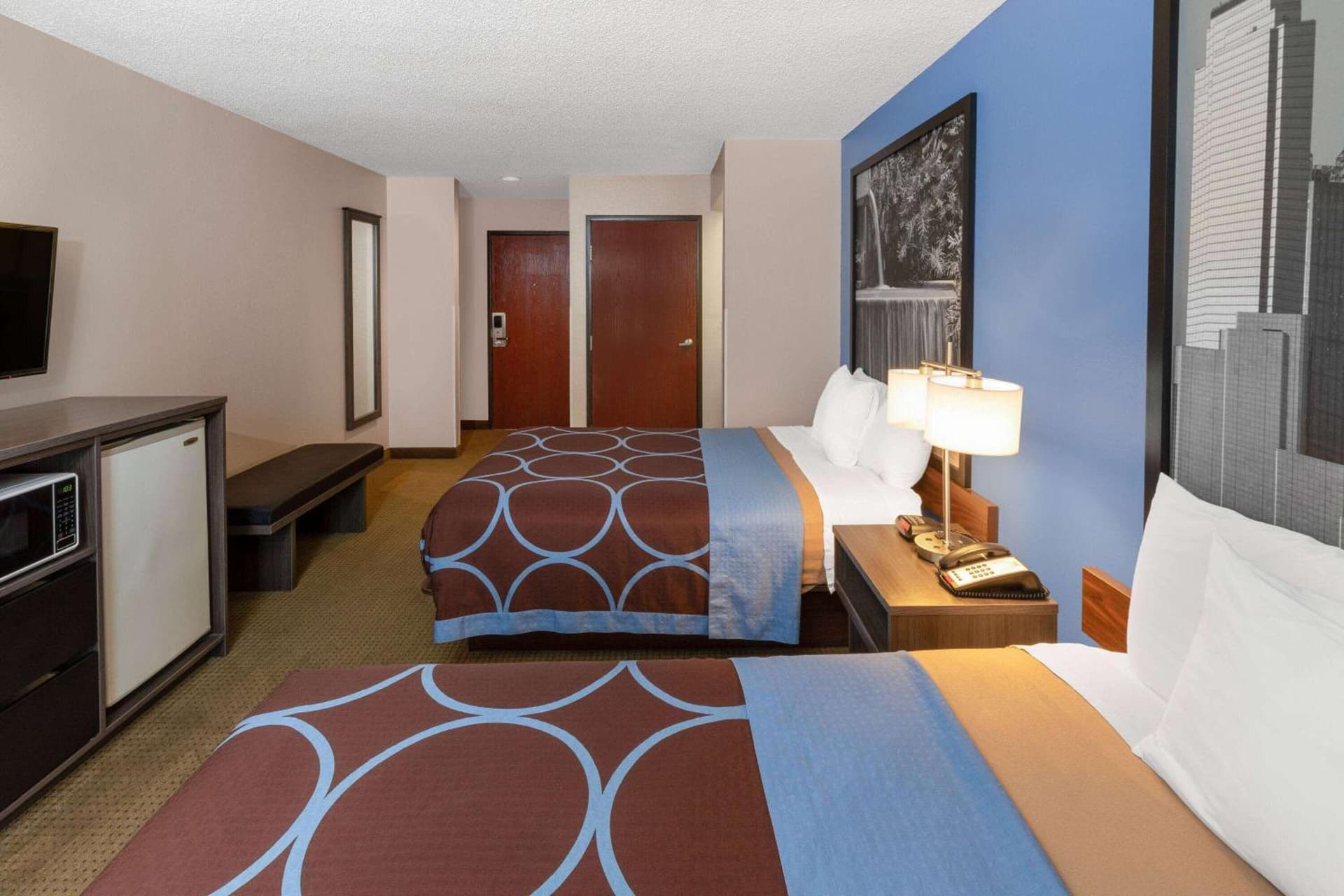 Super 8 by Wyndham Garland Rowlett East Dallas Area gallery photo in Garland, TX — image 40