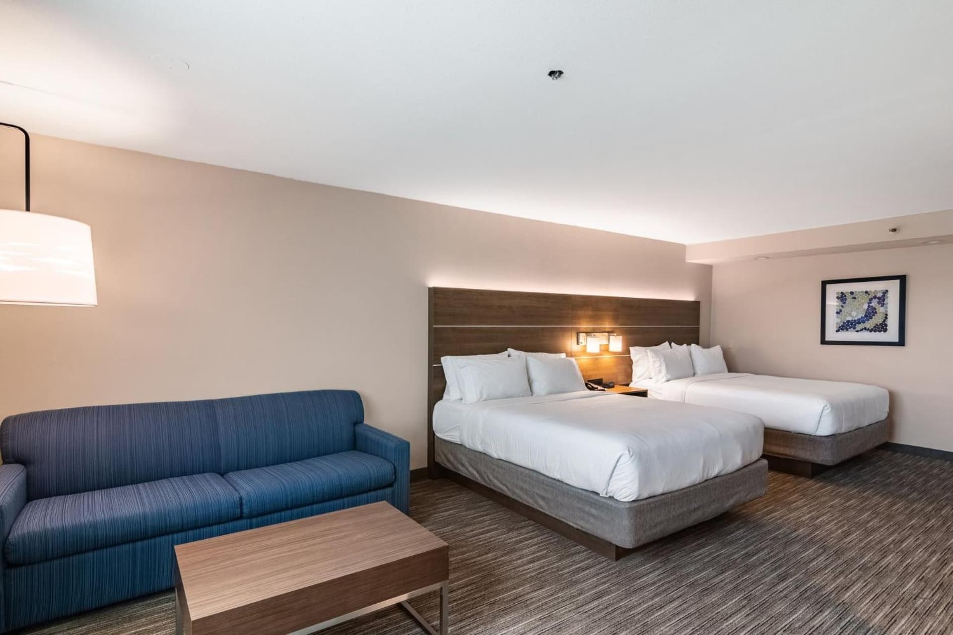 Holiday Inn Express & Suites Camarillo by IHG gallery photo in Camarillo, CA — image 6