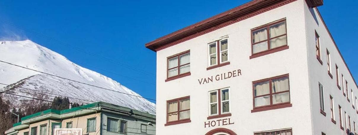 Van Gilder Hotel — hotel in Seward, Alaska