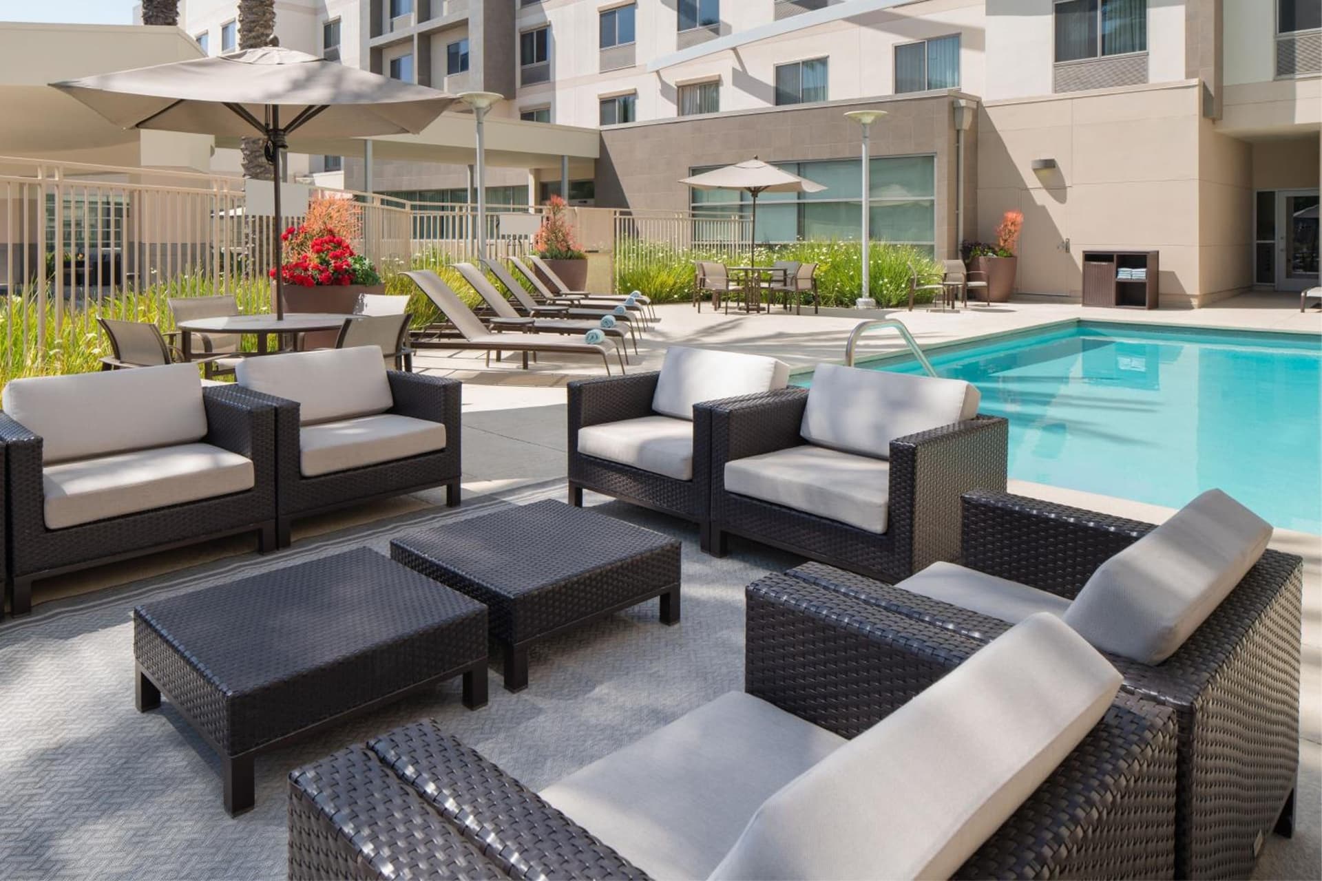 Courtyard by Marriott Santa Ana Orange County gallery photo in Santa Ana, CA — image 34