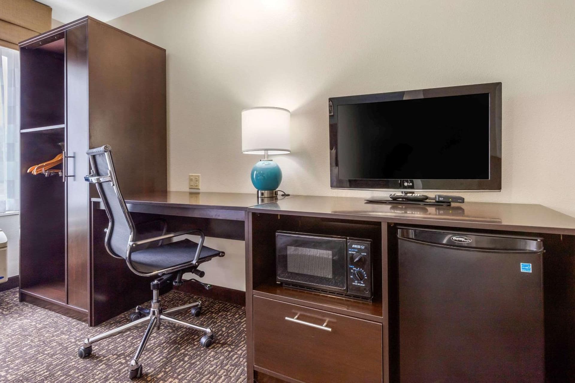 Sleep Inn & Suites Johnson City gallery photo in Johnson City, TN — image 53