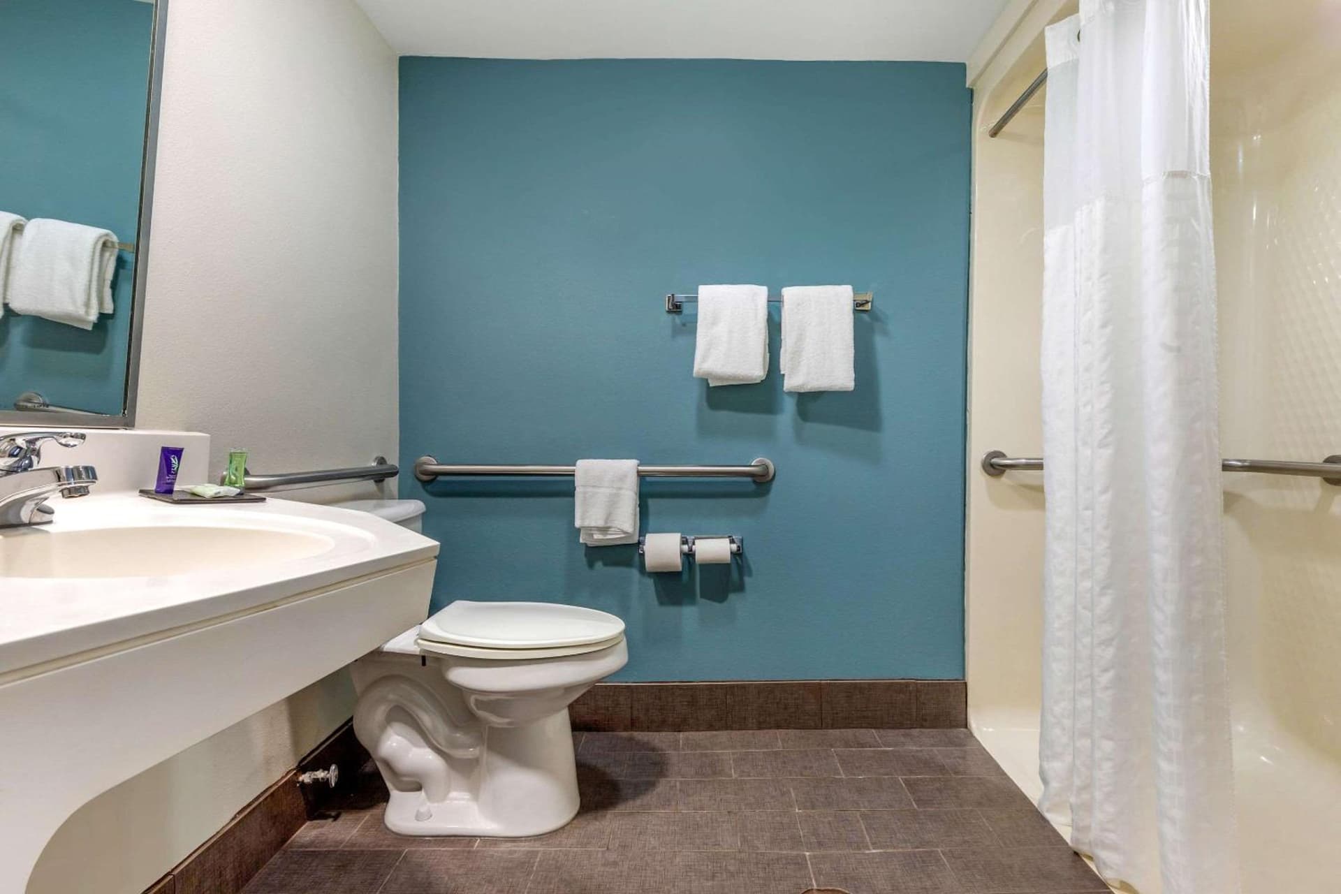 Sleep Inn & Suites Johnson City gallery photo in Johnson City, TN — image 64