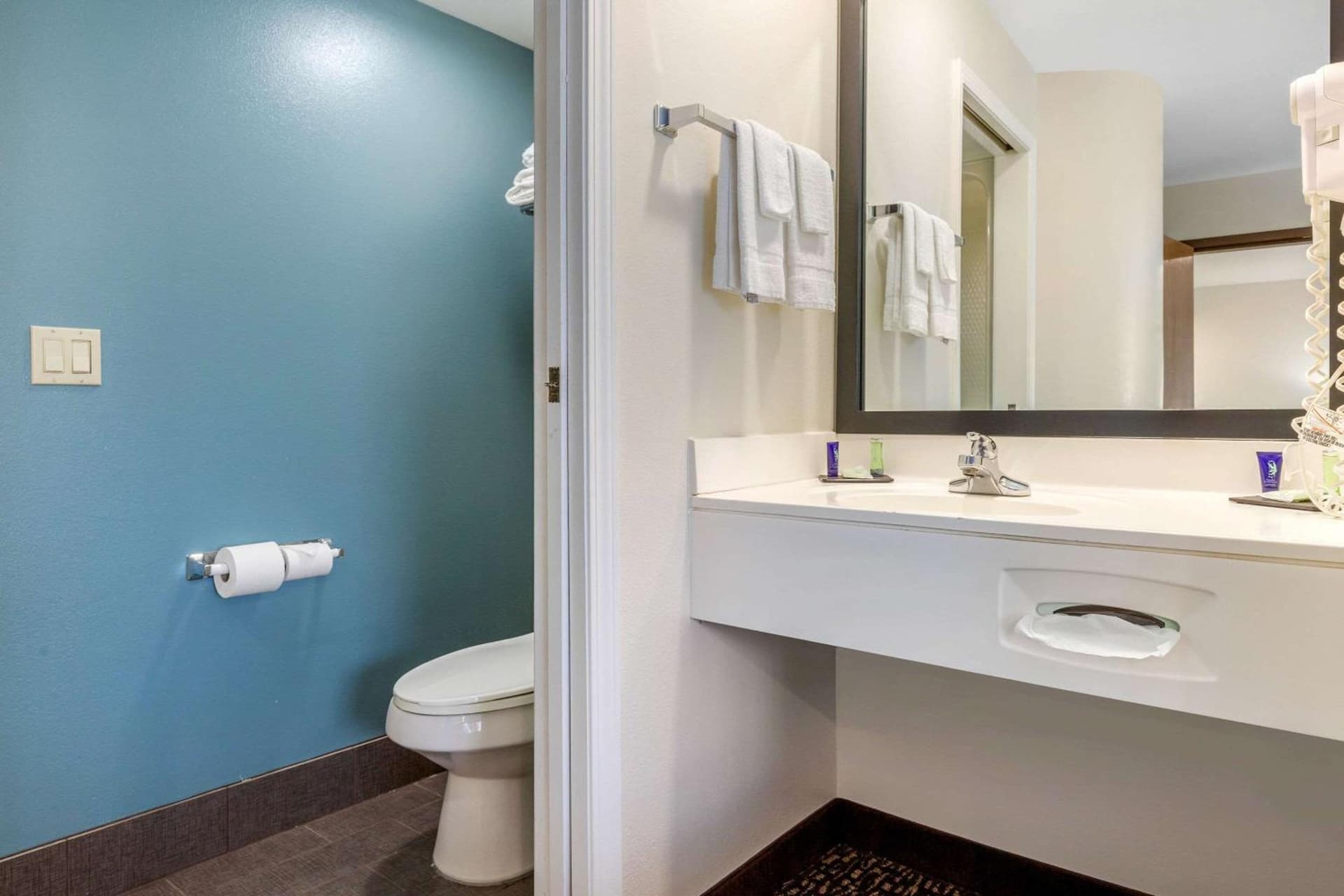 Sleep Inn & Suites Johnson City gallery photo in Johnson City, TN — image 34