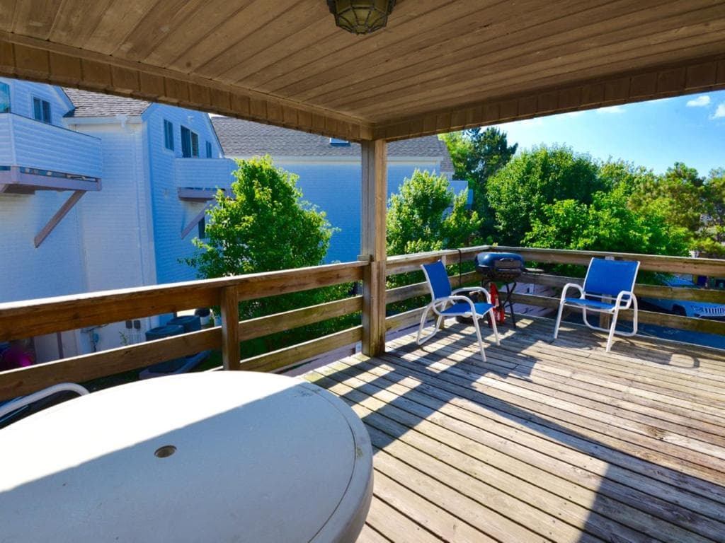 Surf Club Oceanfront Hotel interior in Dewey Beach, DE — gallery photo 2