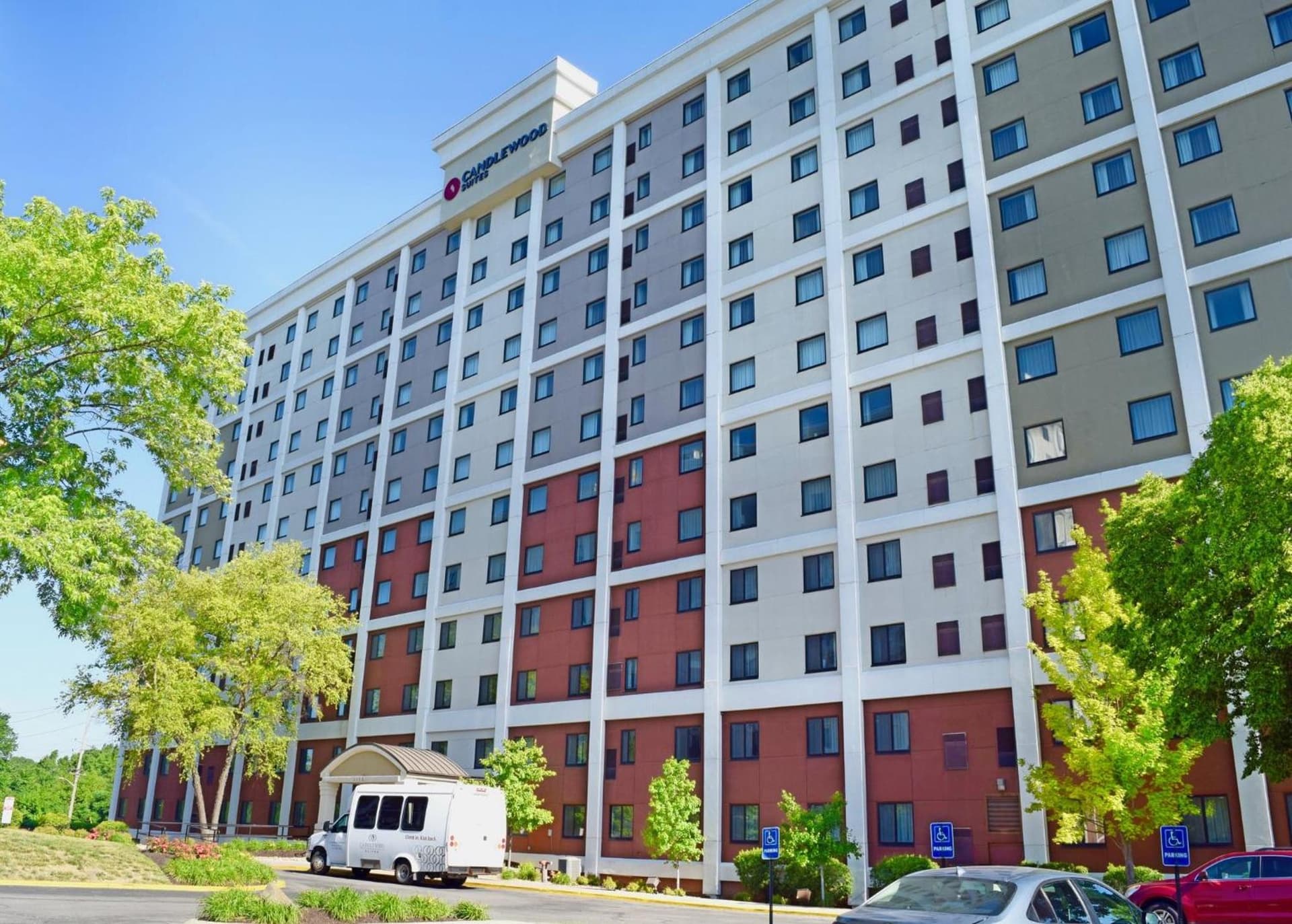 Candlewood Suites Indianapolis Downtown Medical District by IHG featured exterior or lobby in Indianapolis, IN — similar hotel