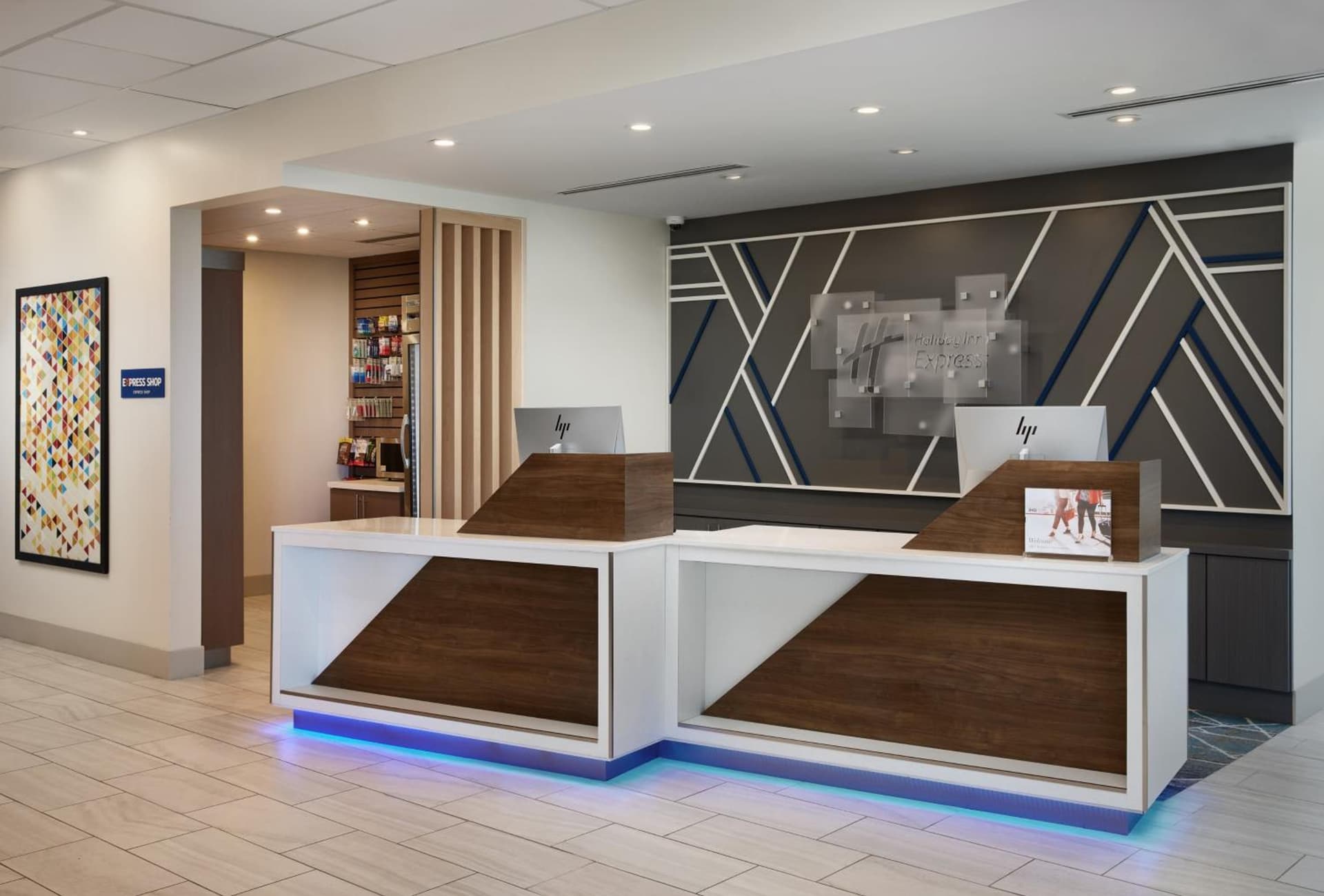 Holiday Inn Express & Suites Gulf Breeze - Pensacola Area by IHG gallery photo in Gulf Breeze, FL — image 26