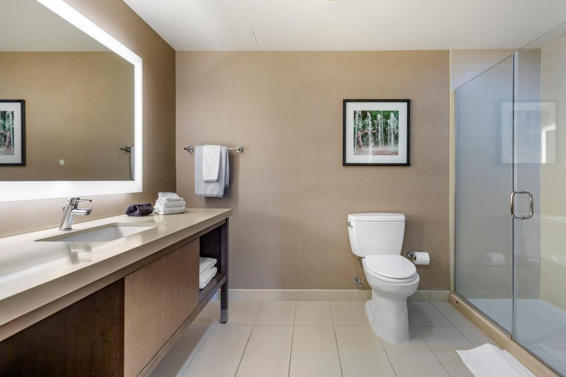 Cambria Hotel Rockville gallery photo in Rockville, MD — image 84