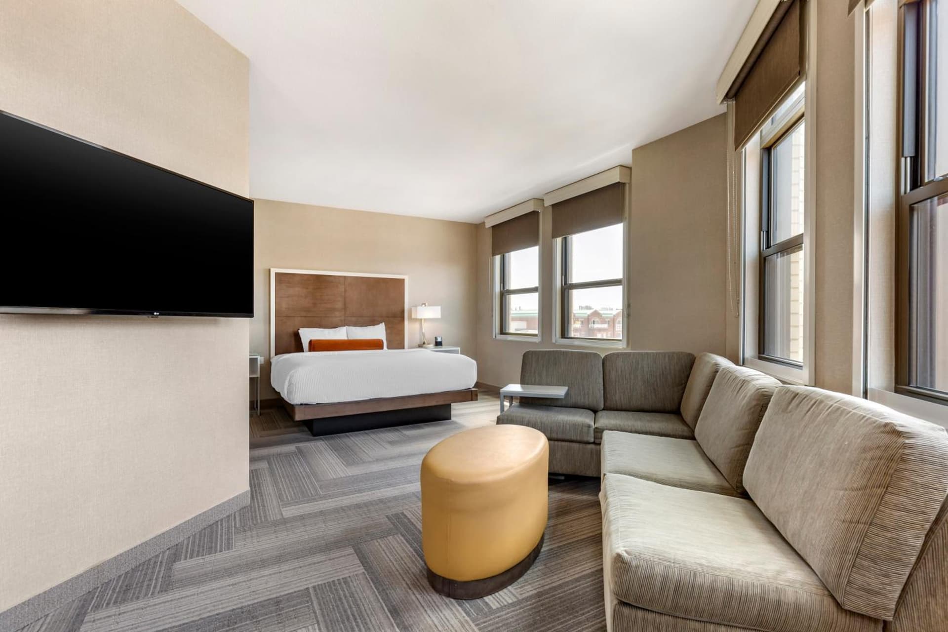Cambria Hotel Rockville gallery photo in Rockville, MD — image 47