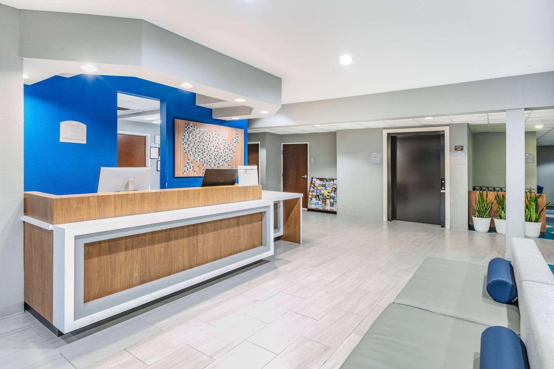 Microtel Inn & Suites by Wyndham Austin Airport gallery photo in Austin, TX — image 10