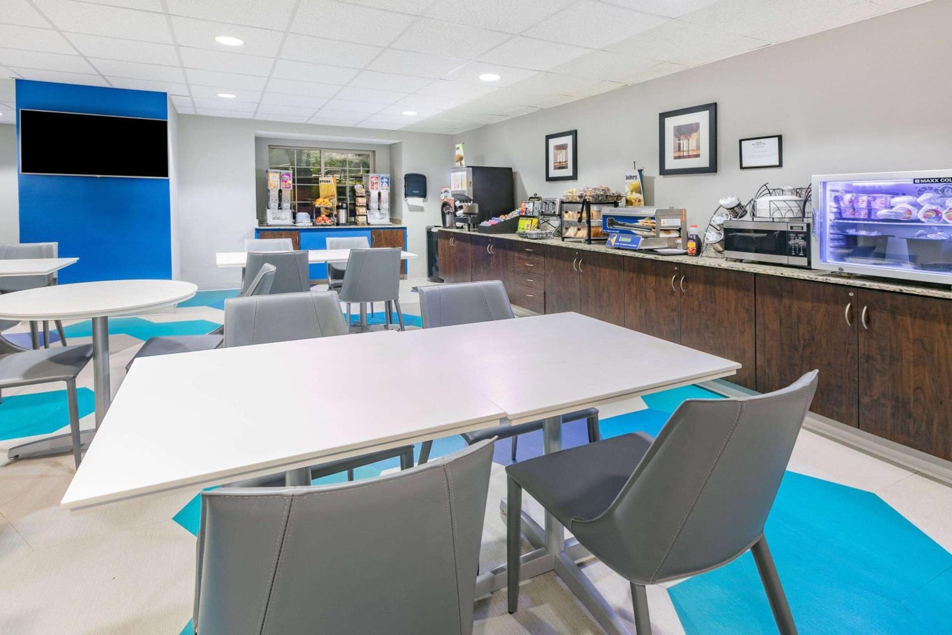 Microtel Inn & Suites by Wyndham Austin Airport gallery photo in Austin, TX — image 13