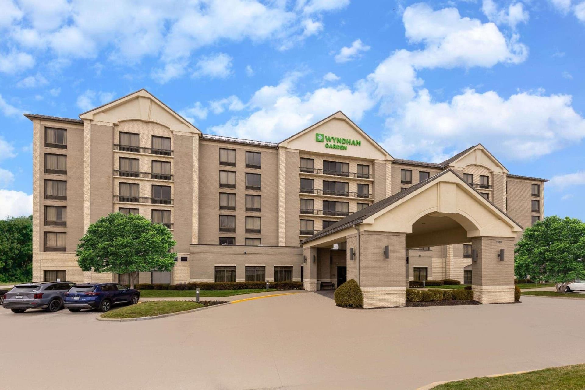 Wyndham Garden Kansas City Airport exterior or lobby in Kansas City, KS — main listing photo