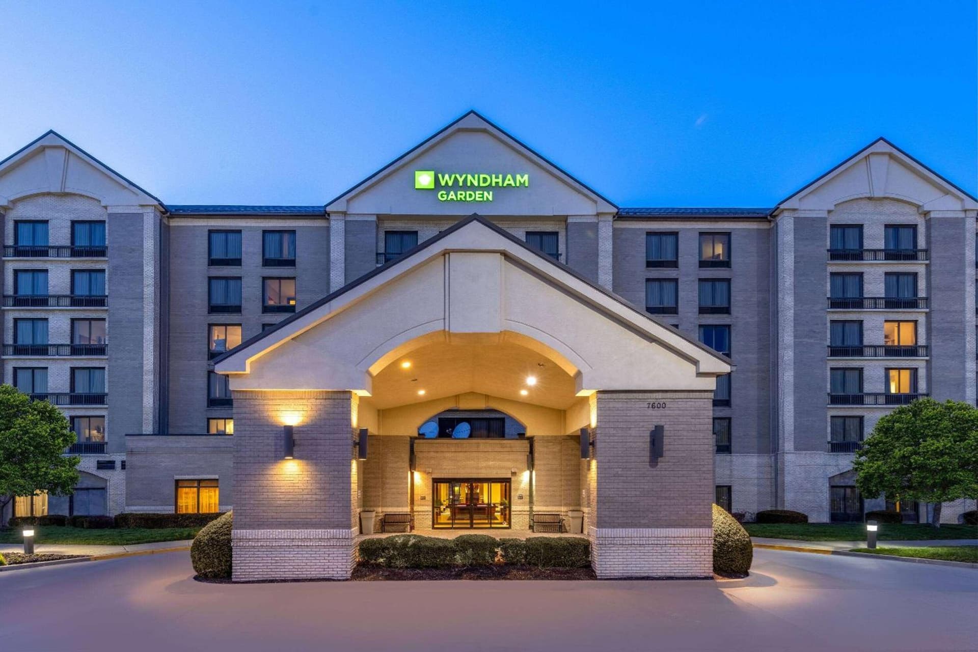 Wyndham Garden Kansas City Airport property views in Kansas City, KS — gallery photo 3