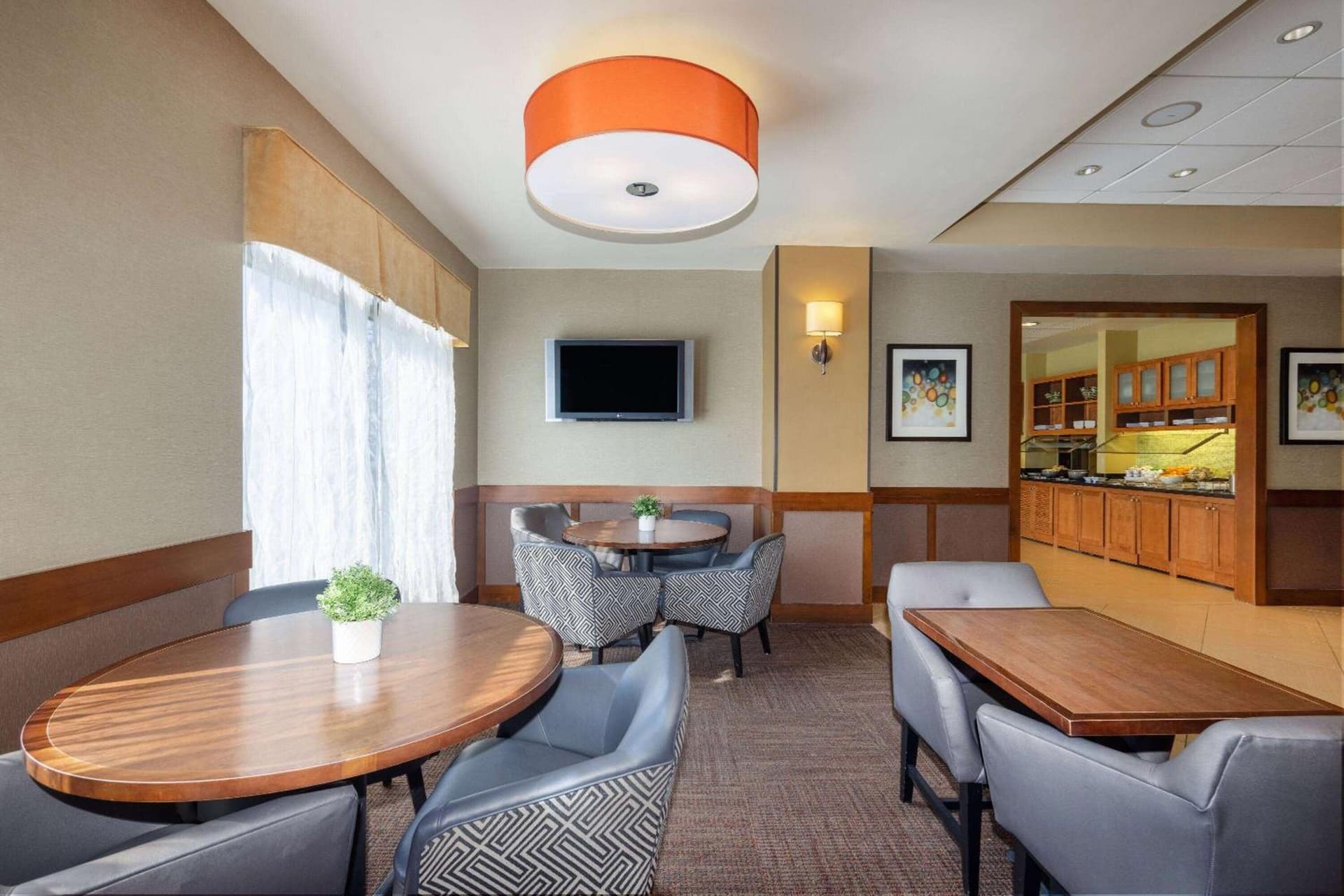 Wyndham Garden Kansas City Airport property views in Kansas City, KS — gallery photo 3