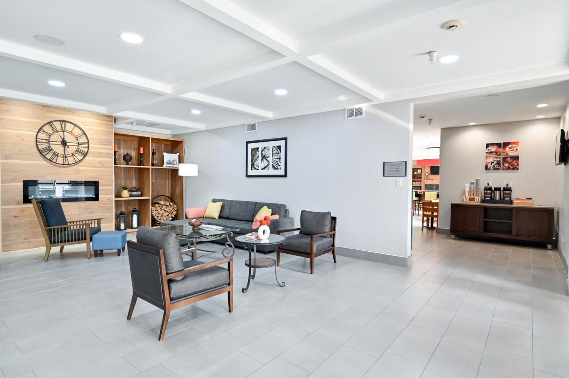 Country Inn & Suites by Radisson, Bloomington-Normal Airport, IL gallery photo in Bloomington, IL — image 33