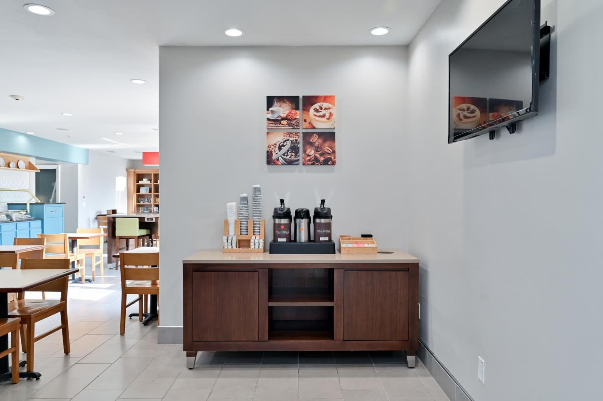 Country Inn & Suites by Radisson, Bloomington-Normal Airport, IL gallery photo in Bloomington, IL — image 14