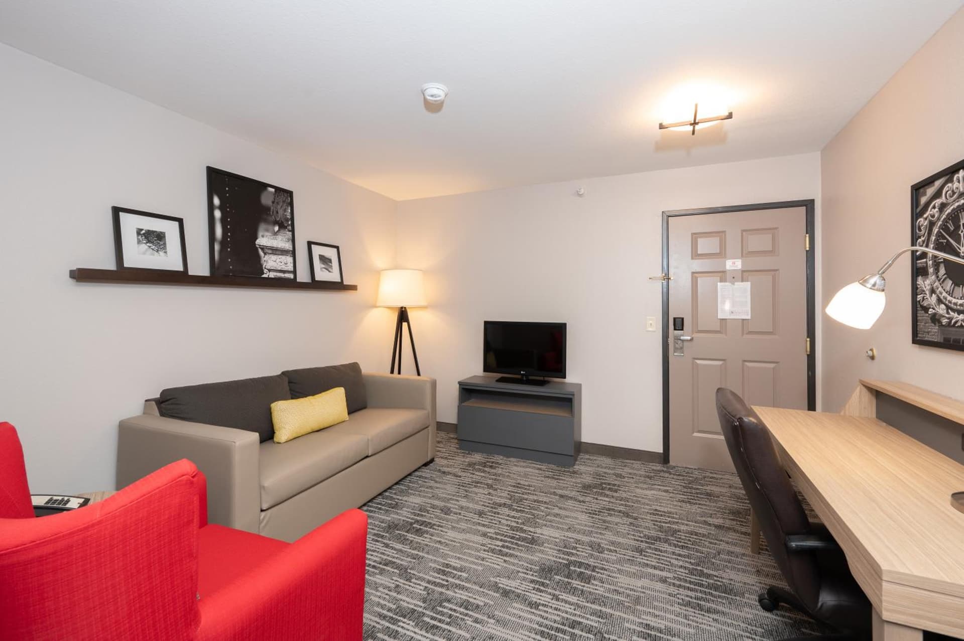 Country Inn & Suites by Radisson, Bloomington-Normal Airport, IL gallery photo in Bloomington, IL — image 8