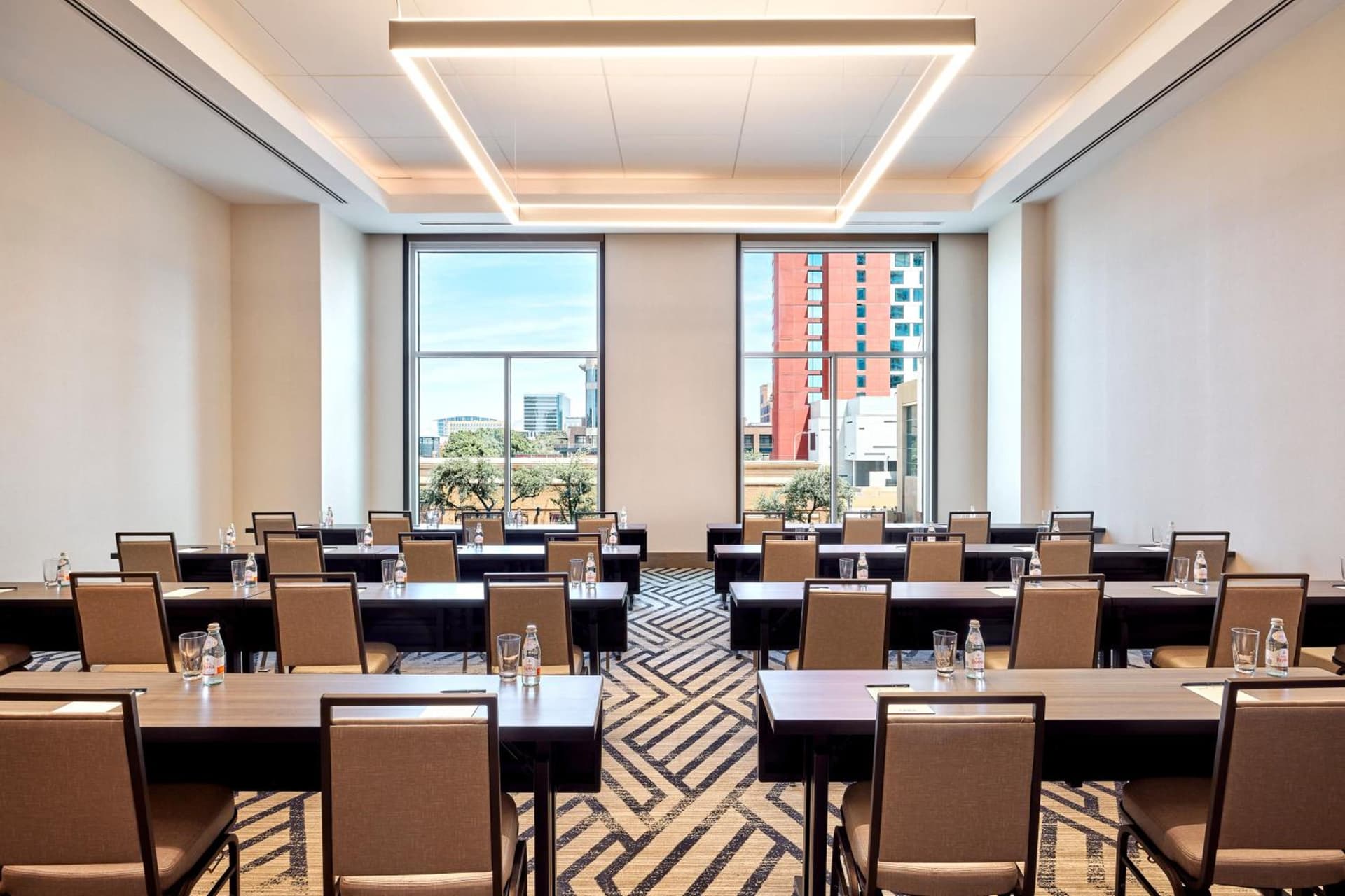 Omni Tempe Hotel at ASU interior in Tempe, AZ — gallery photo 2