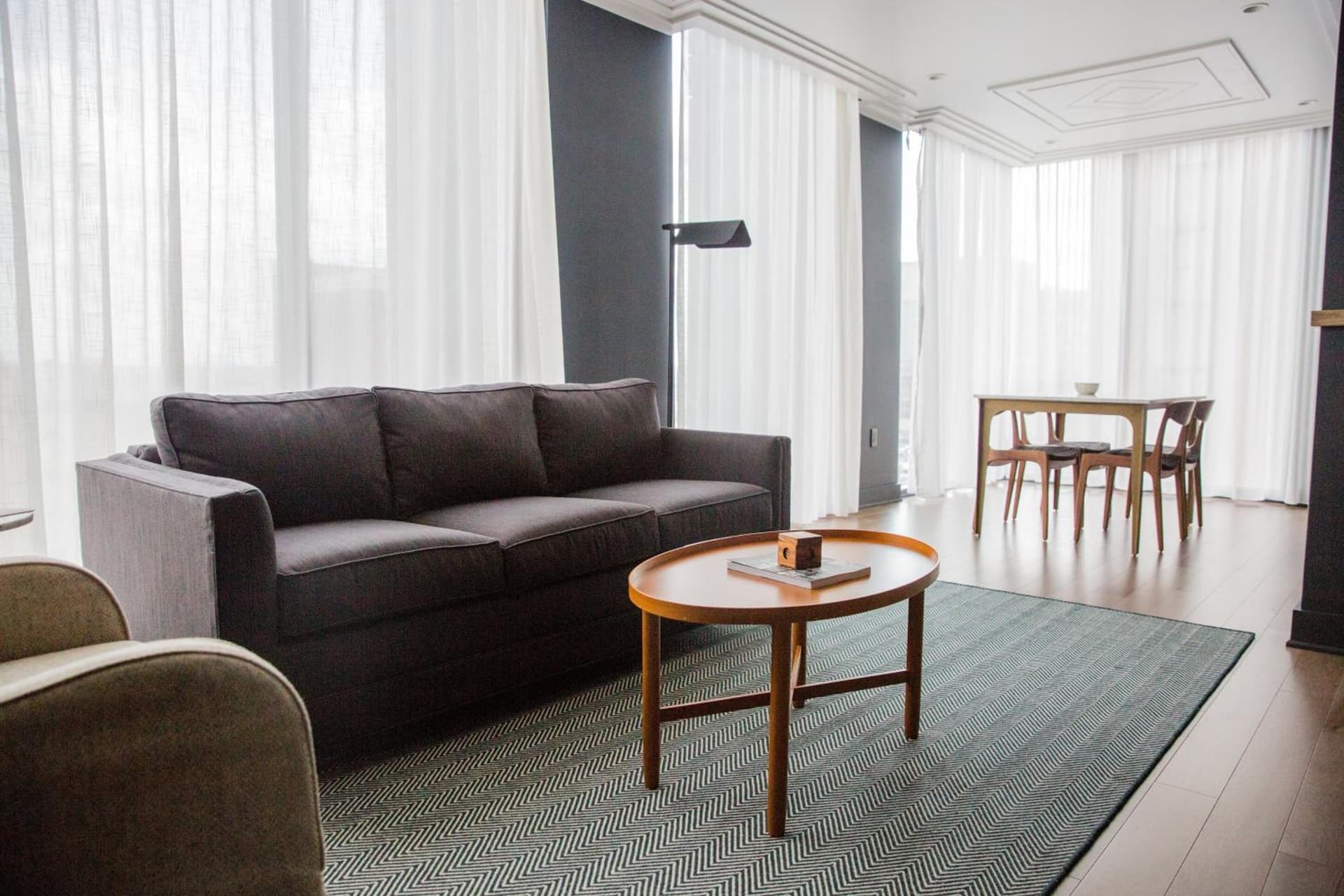 Noelle gallery photo in Nashville, TN — image 69