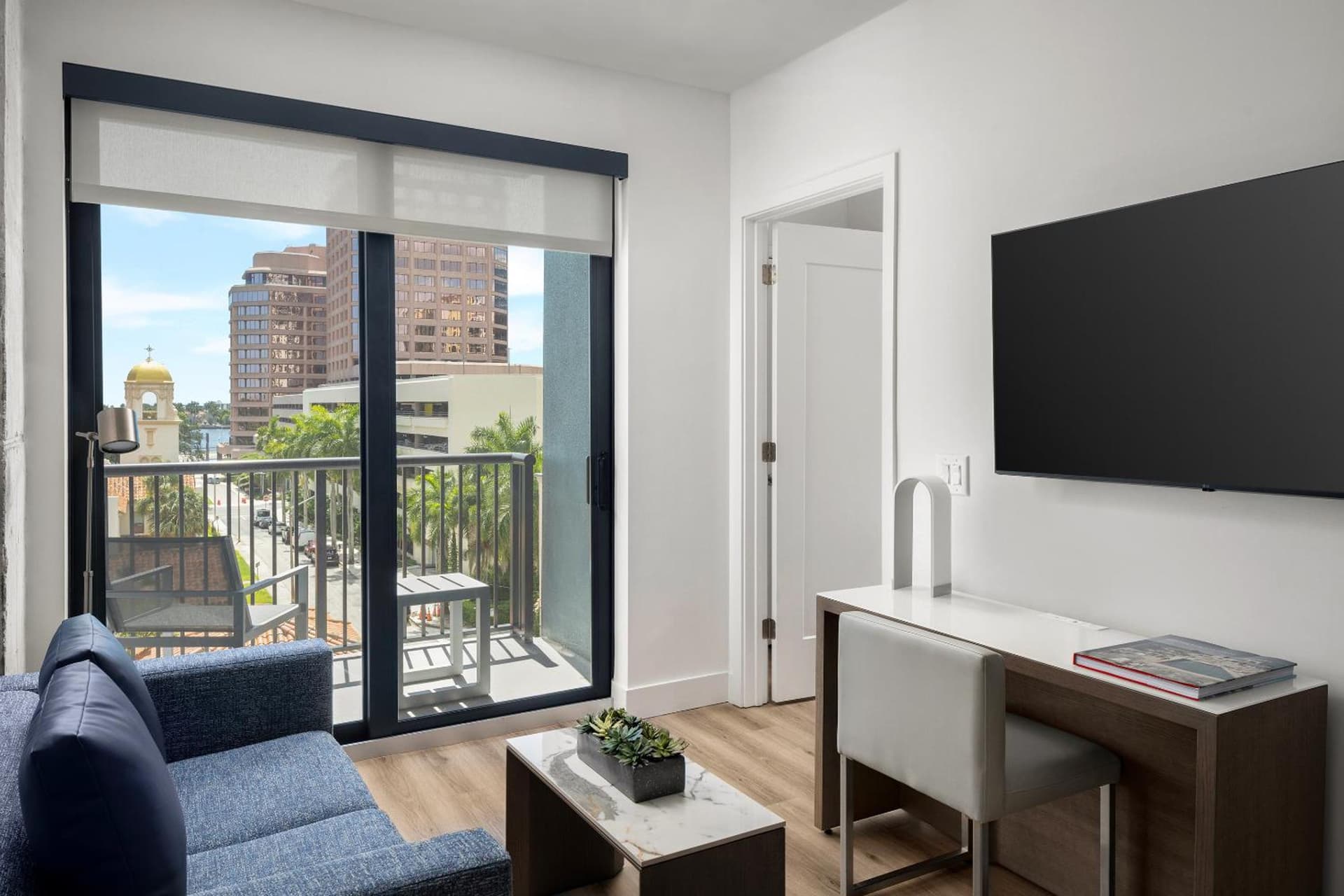 Hotel AKA West Palm gallery photo in West Palm Beach, FL — image 41