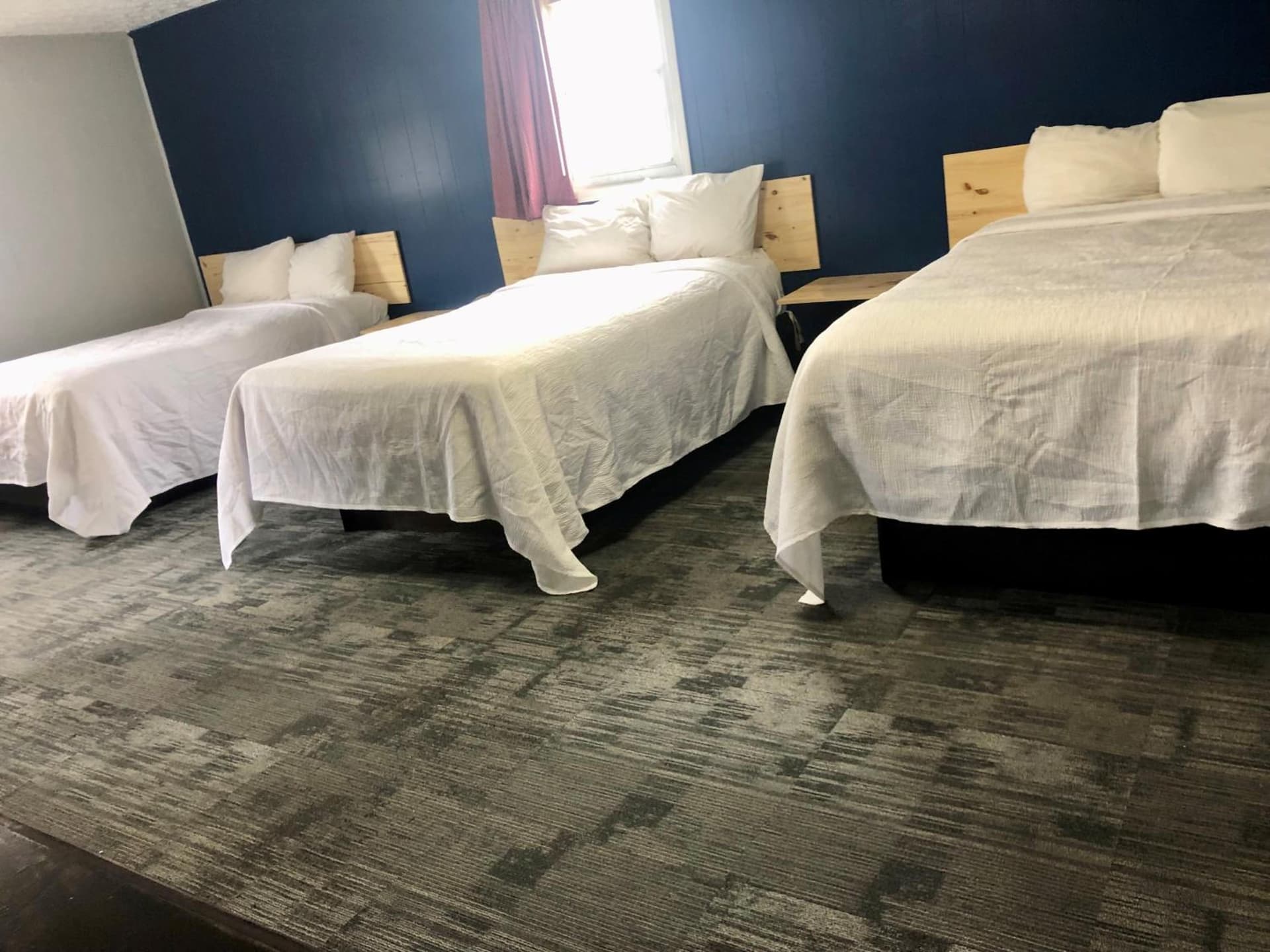 ROYALINN interior in Elizabethtown, KY — gallery photo 2