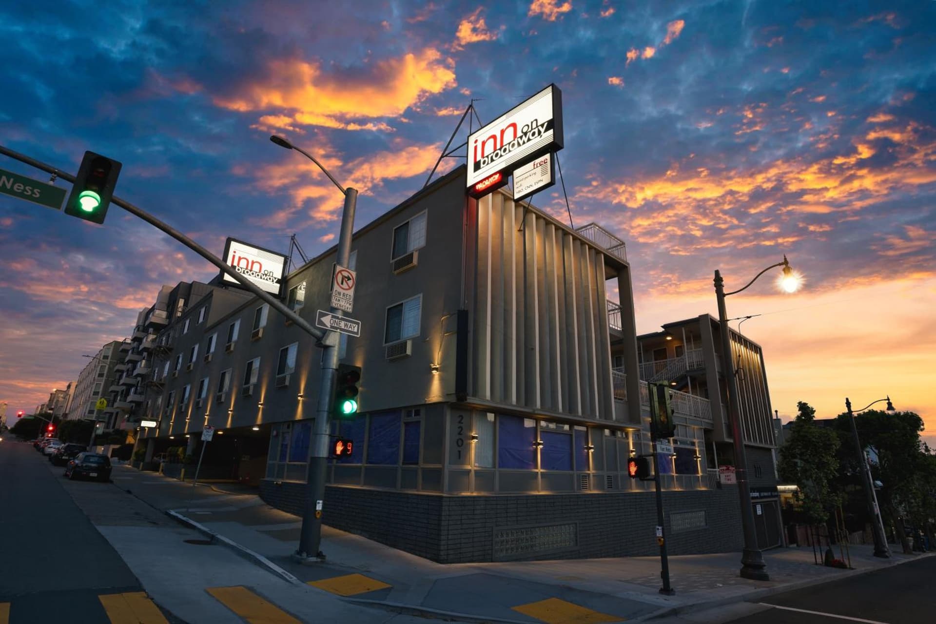 Inn on Broadway featured exterior or lobby in San Francisco, CA — similar hotel