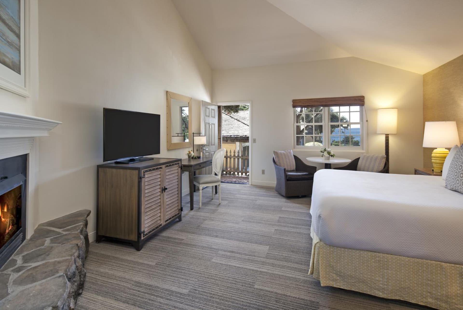 Fogcatcher Inn gallery photo in Cambria, CA — image 19