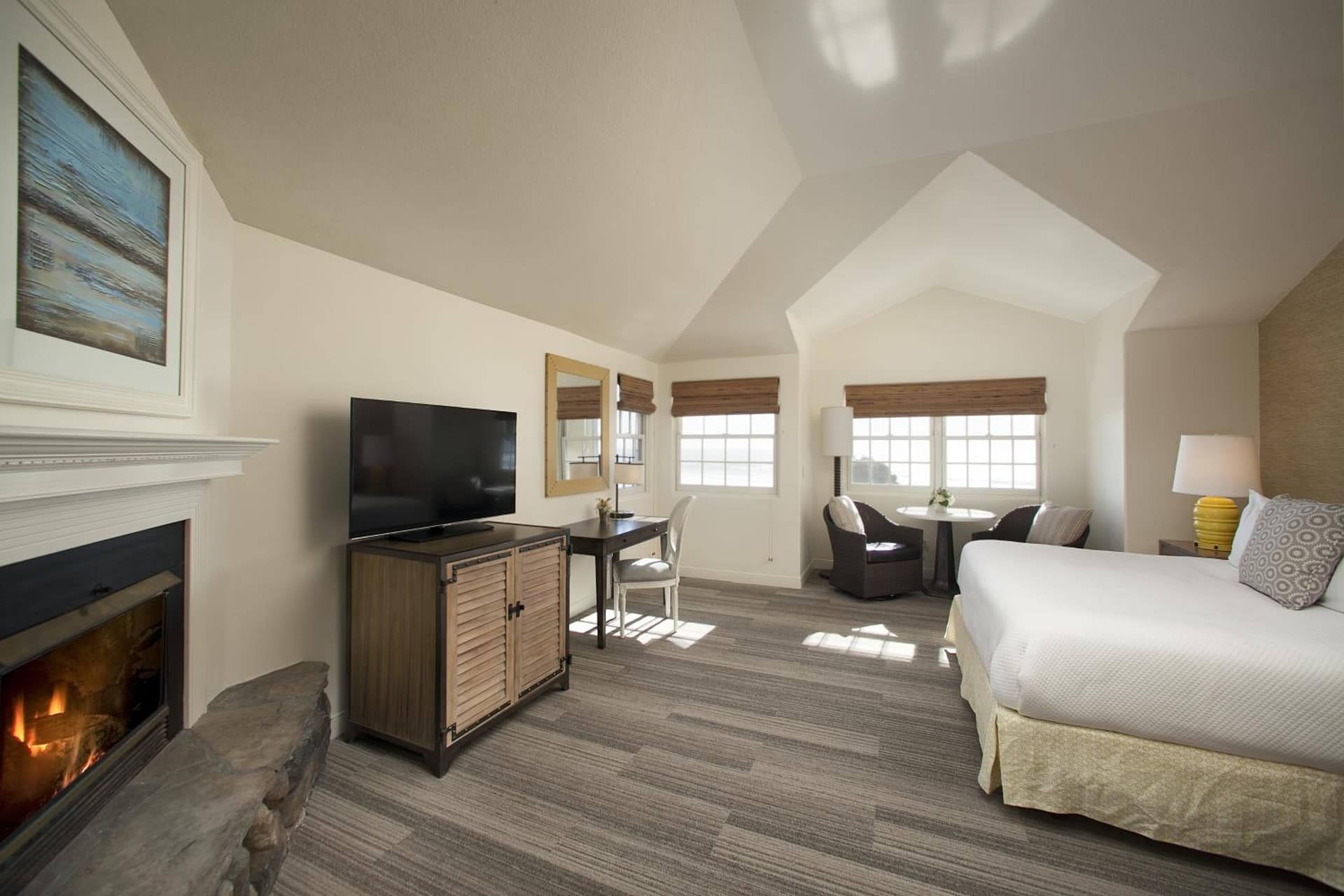 Fogcatcher Inn gallery photo in Cambria, CA — image 23