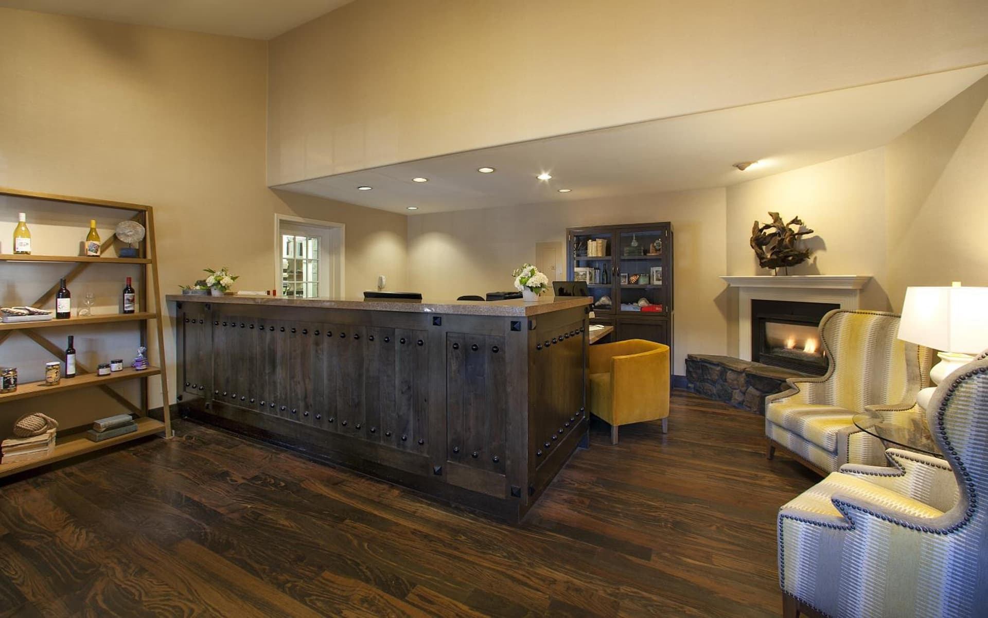 Fogcatcher Inn gallery photo in Cambria, CA — image 28