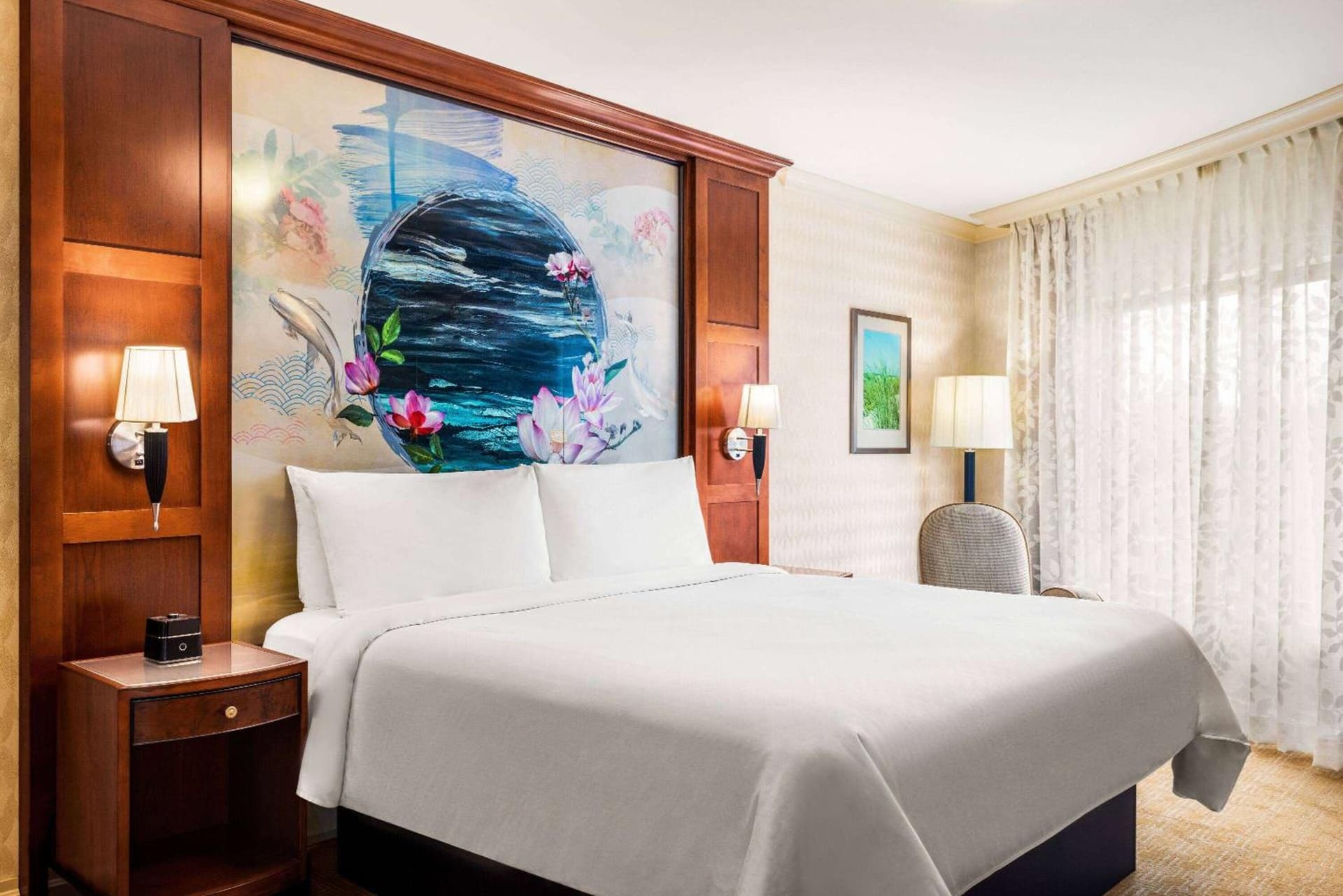 Viana Hotel and Spa, Trademark Collection by Wyndham gallery photo in Westbury, NY — image 13