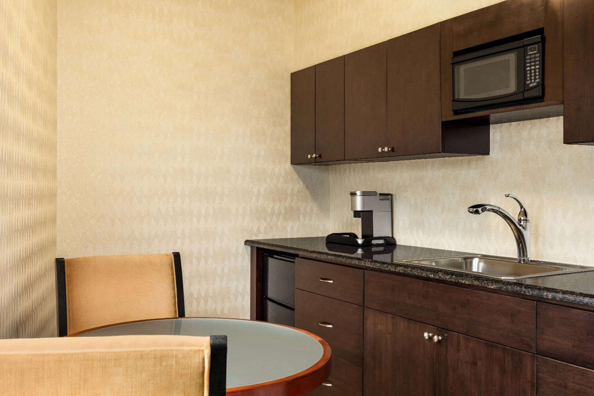 Viana Hotel and Spa, Trademark Collection by Wyndham gallery photo in Westbury, NY — image 22