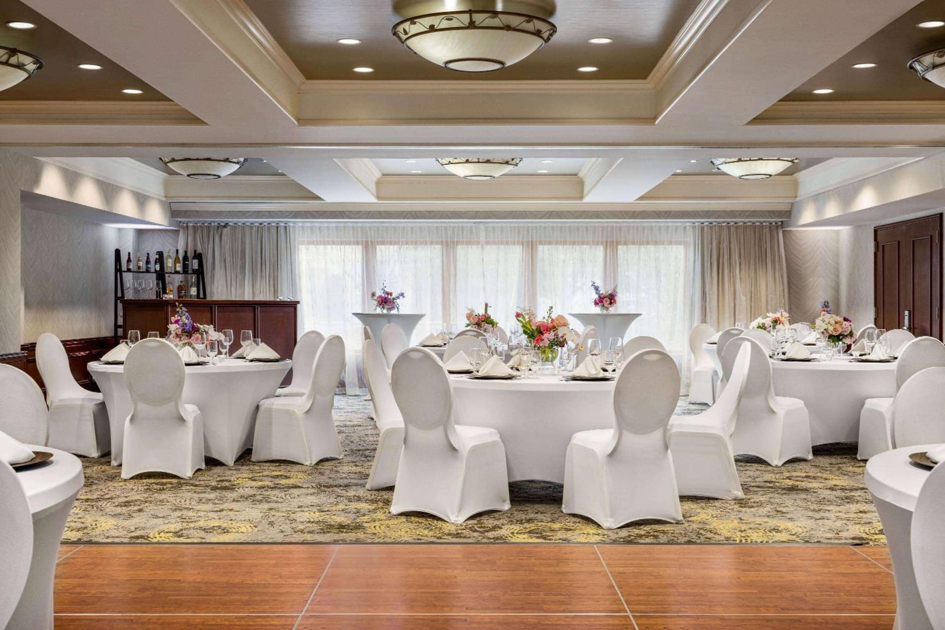 Viana Hotel and Spa, Trademark Collection by Wyndham gallery photo in Westbury, NY — image 24