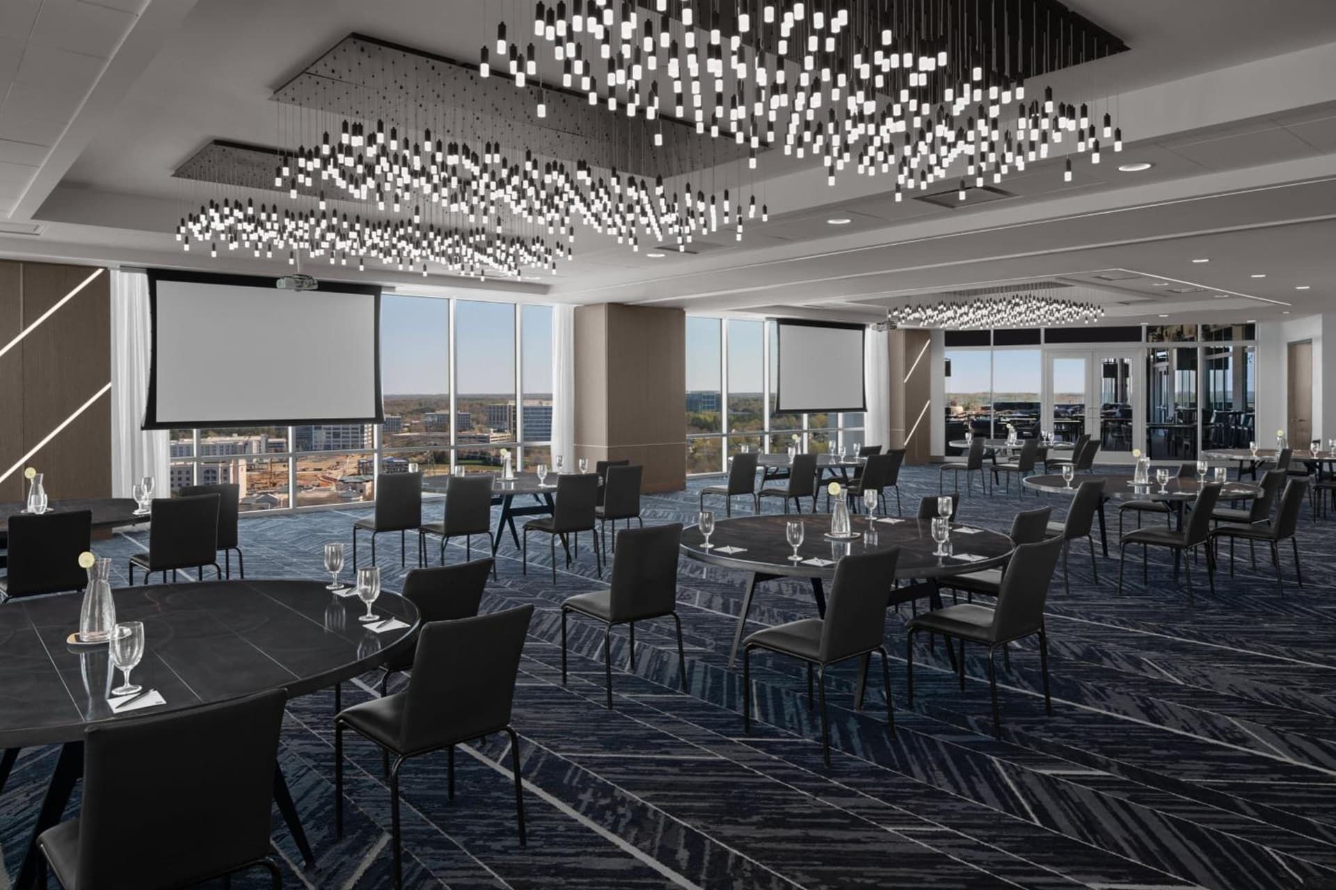 AC Hotel by Marriott Charlotte Ballantyne gallery photo in Charlotte, NC — image 21