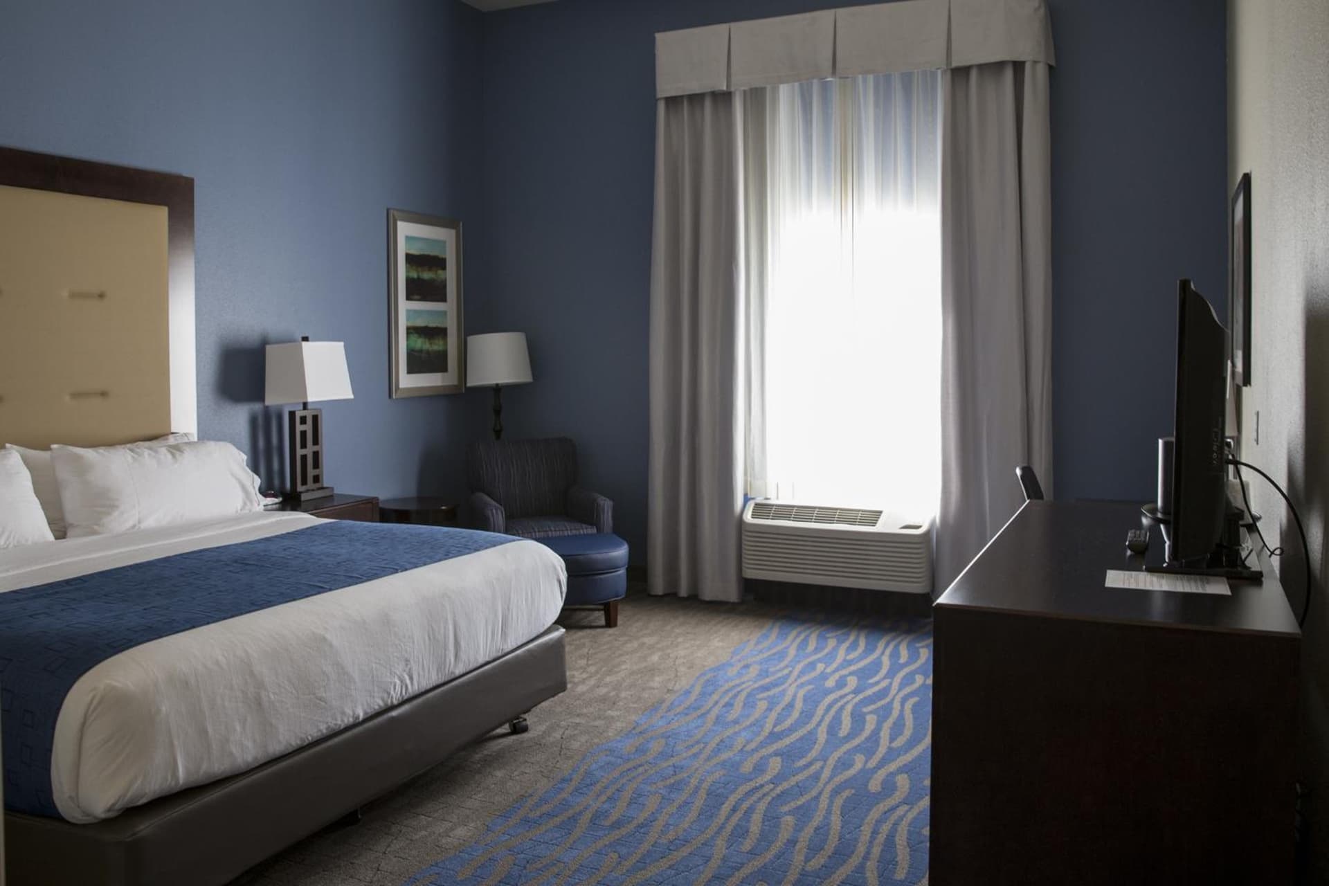 Holiday Inn Express and Suites Edwardsville by IHG gallery photo in Edwardsville, IL — image 44