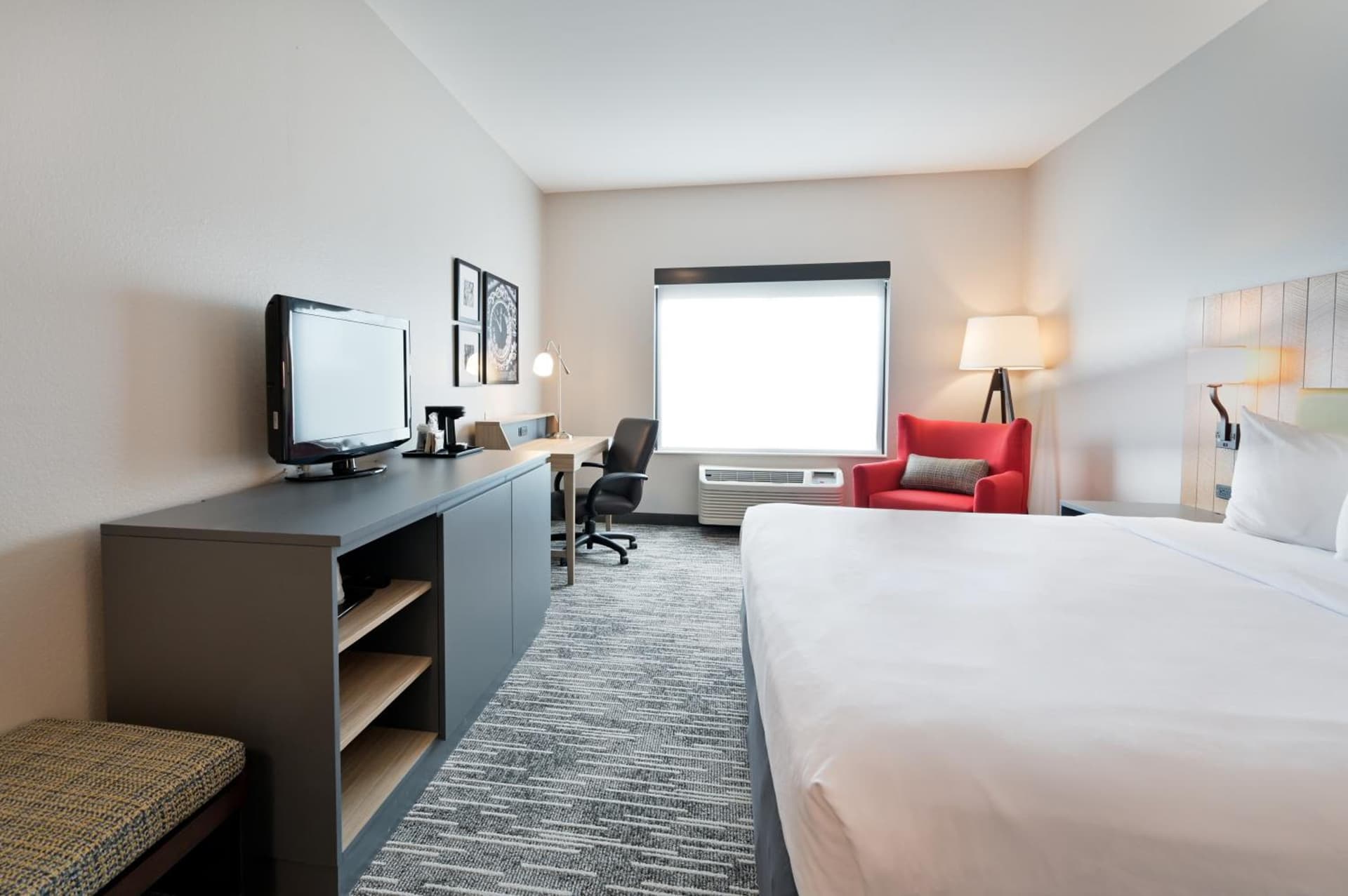 Country Inn & Suites by Radisson, Bloomington-Normal Airport, IL gallery photo in Bloomington, IL — image 54