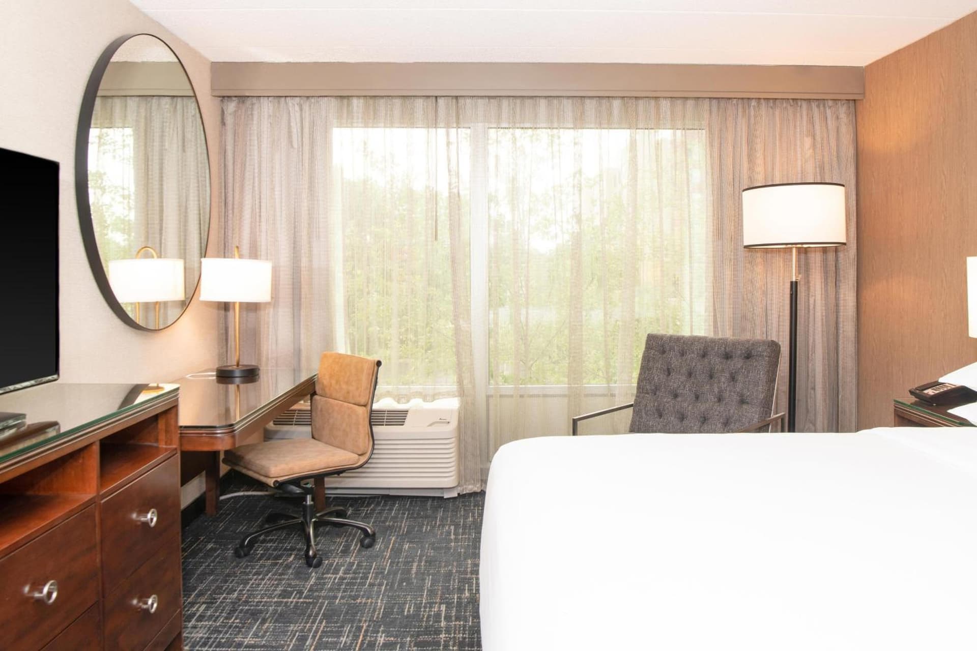 Sheraton Ann Arbor Hotel property views in Ann Arbor, MI — gallery photo 3